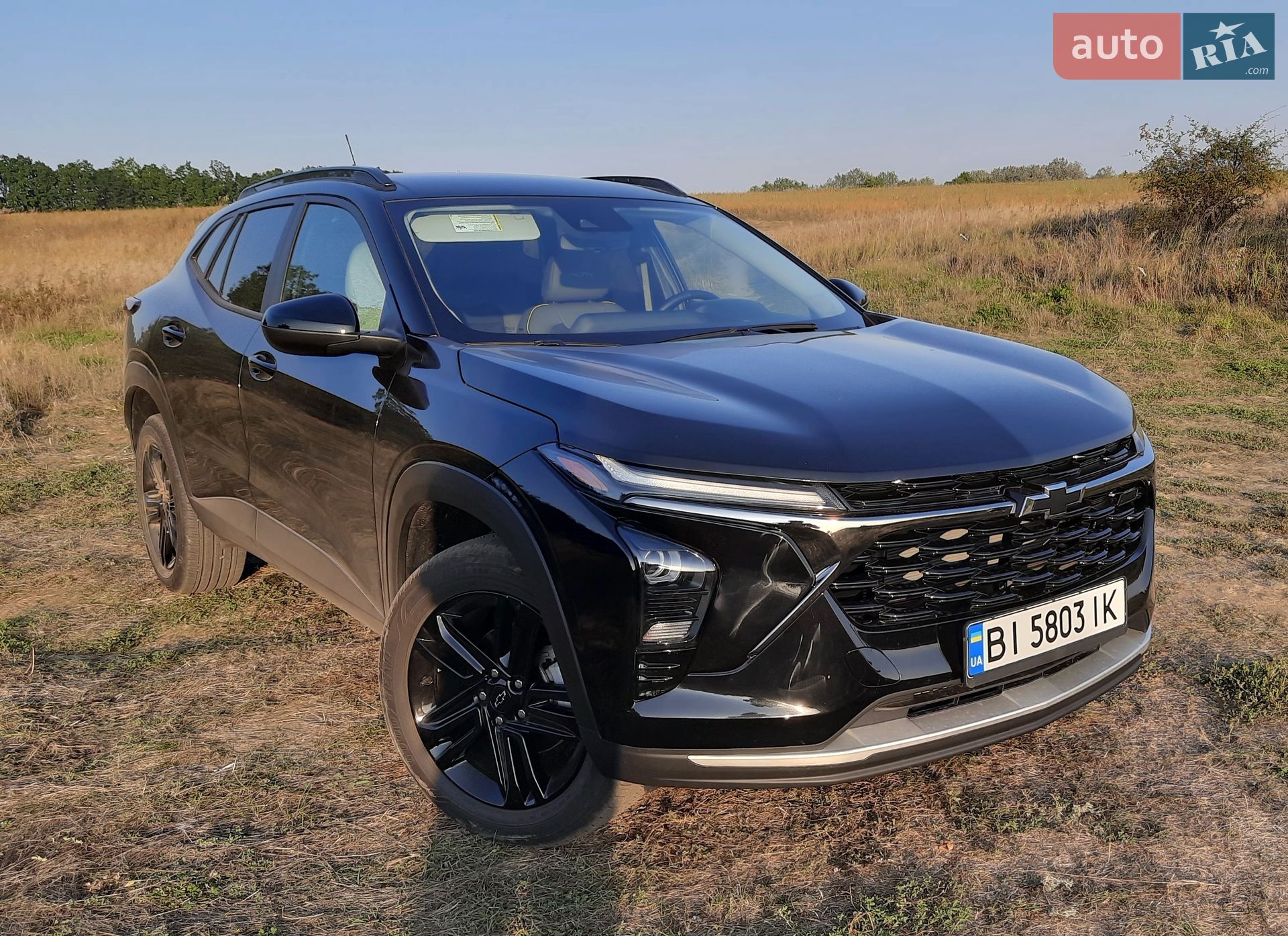Chevrolet Trax 2024 VIN KL77LKEPXSC013182 фото оголошення 3 з 26