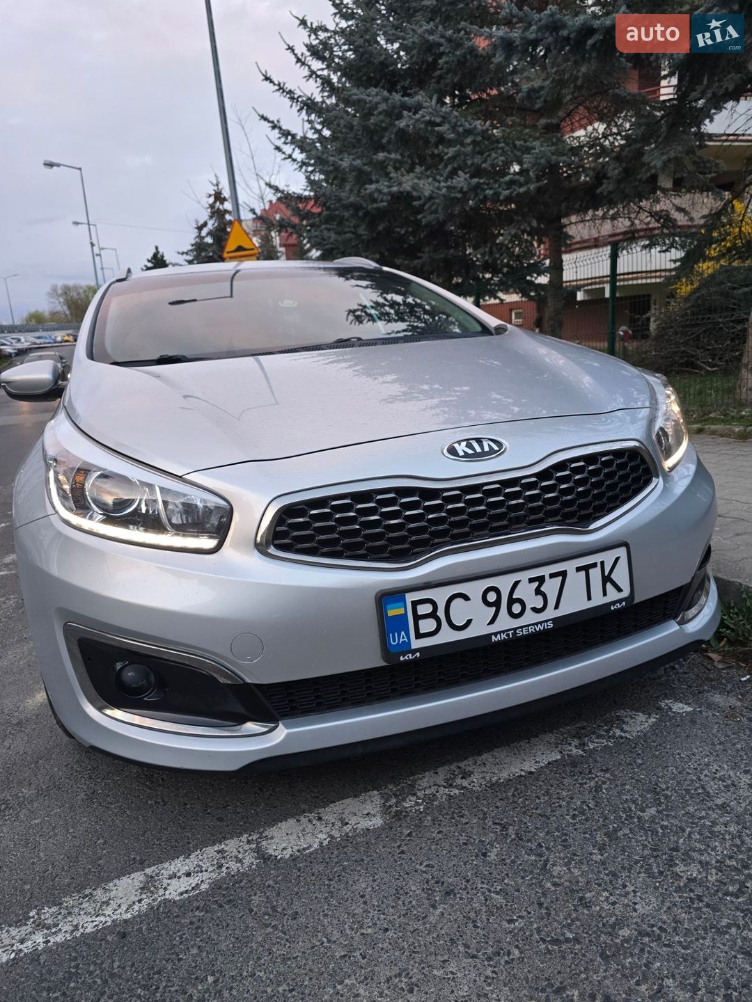 Kia Ceed 2017 VIN U5YHM815AHL216761 фото оголошення 6 з 17