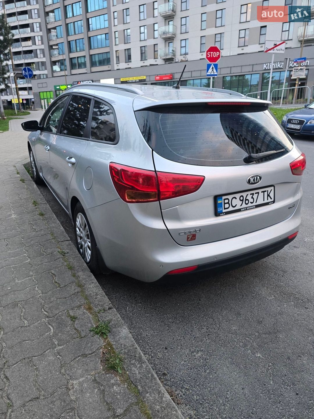 Kia Ceed 2017 VIN U5YHM815AHL216761 фото оголошення 15 з 17