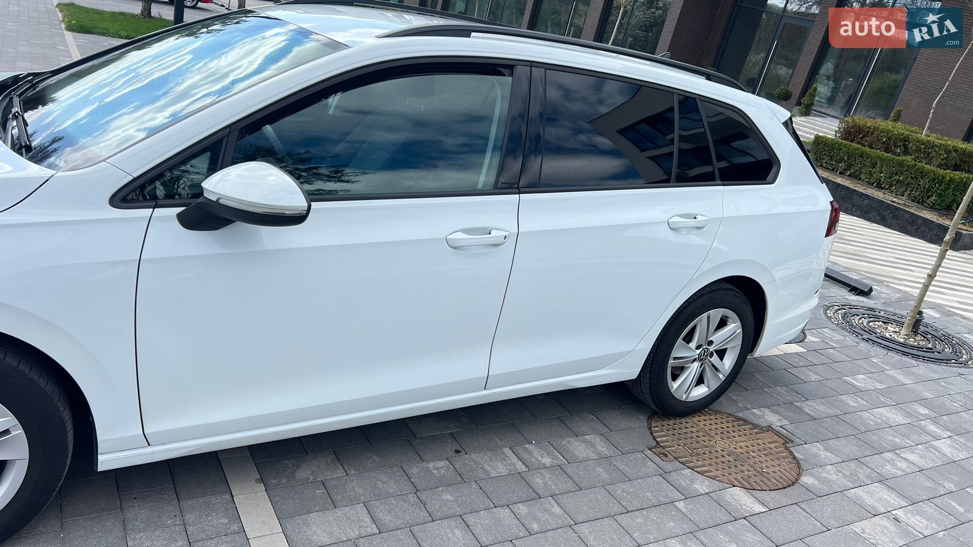 Volkswagen Golf 2021 VIN WVWZZZCDZNW512399 фото оголошення 4 з 71