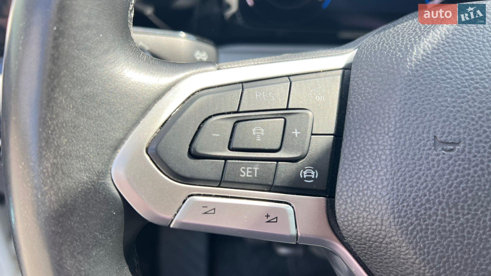Volkswagen Golf 2021 VIN WVWZZZCDZNW512399 фото оголошення 40 з 71