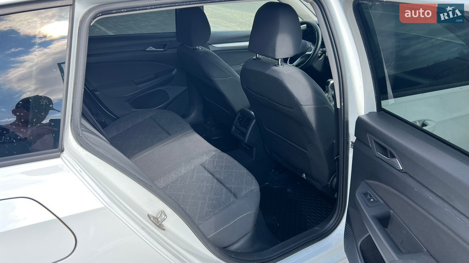Volkswagen Golf 2021 VIN WVWZZZCDZNW512399 фото оголошення 64 з 71
