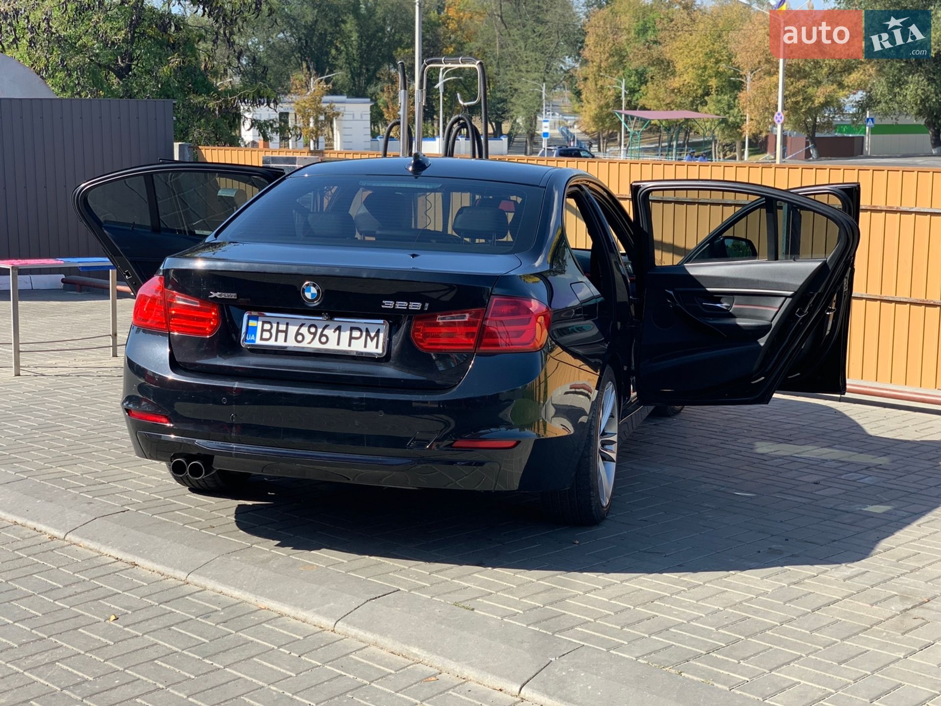 BMW 3 Series 2013 VIN WBA3B3C55DF537866 фото оголошення 13 з 21