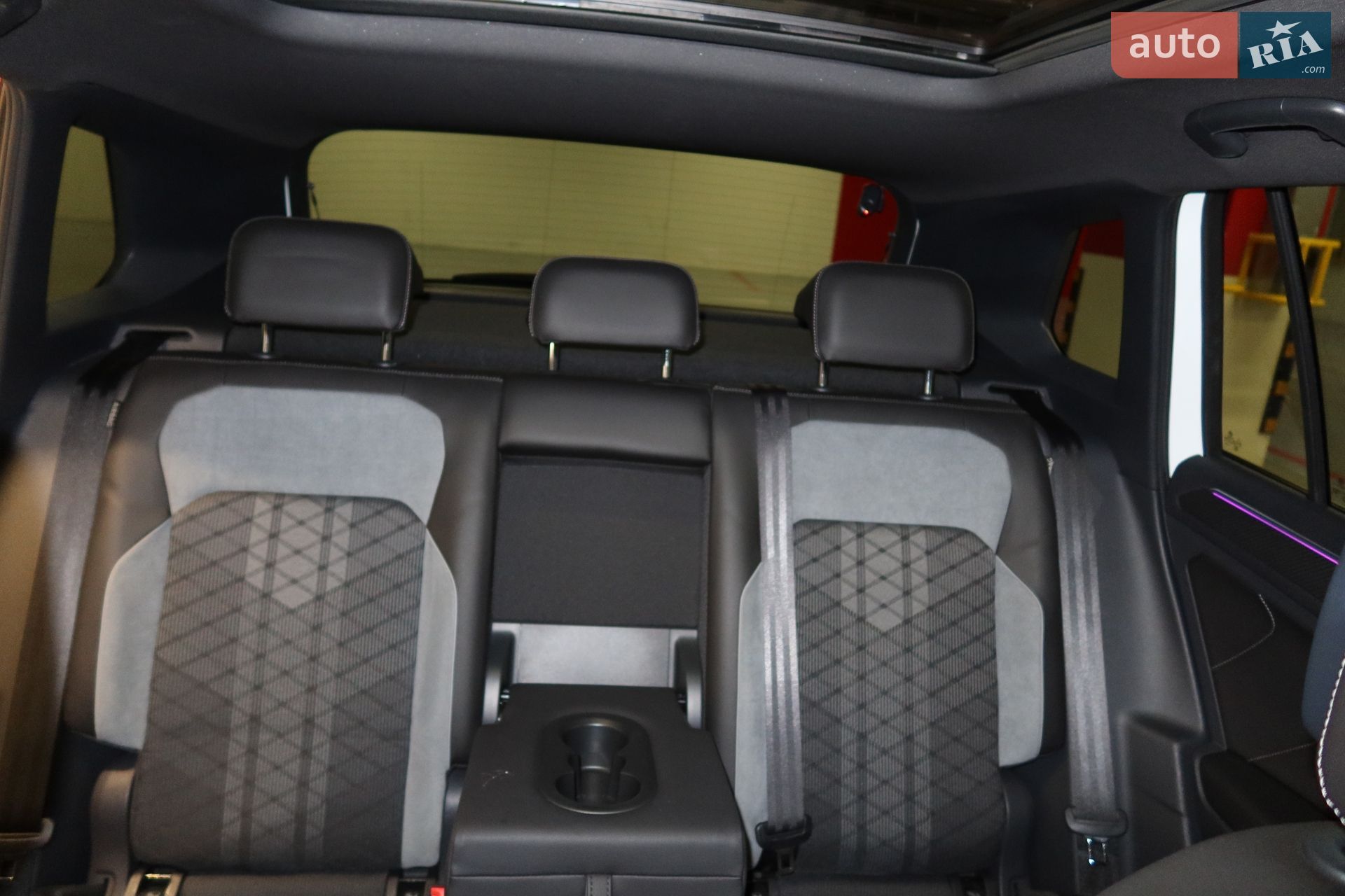 Volkswagen Tiguan 2021 VIN WVGZZZ5NZMW542531 фото оголошення 28 з 78