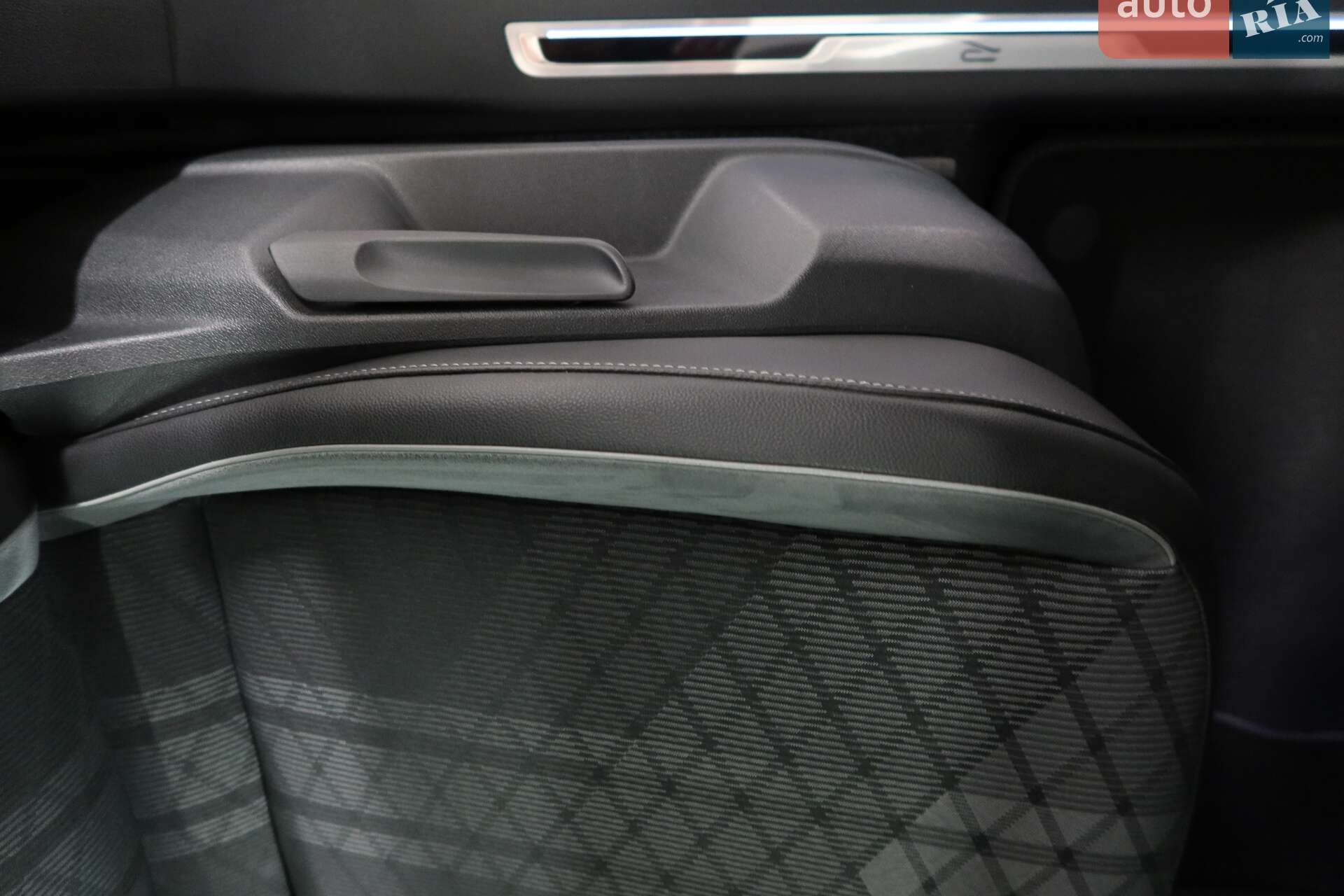 Volkswagen Tiguan 2021 VIN WVGZZZ5NZMW542531 фото оголошення 42 з 78