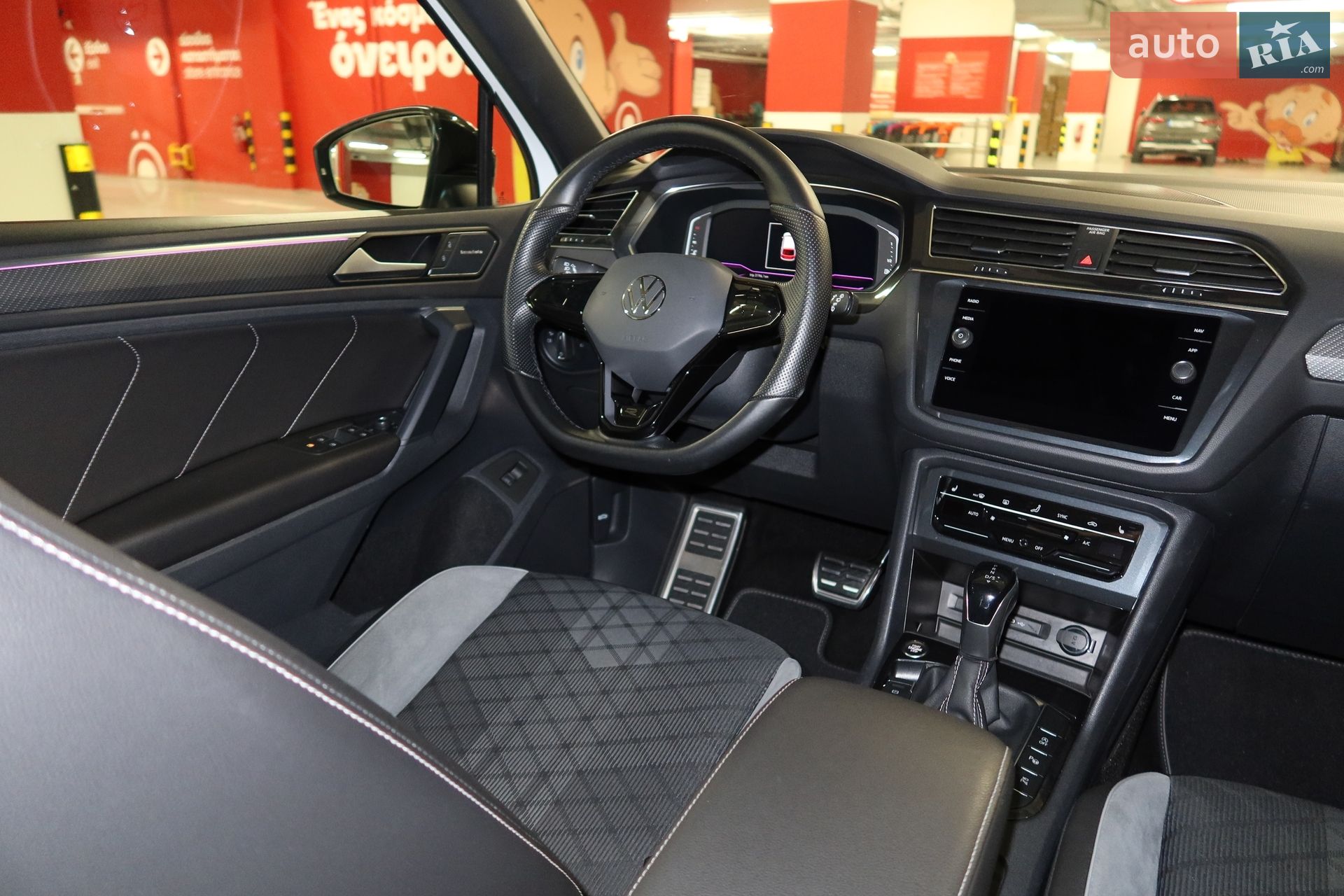 Volkswagen Tiguan 2021 VIN WVGZZZ5NZMW542531 фото оголошення 48 з 78