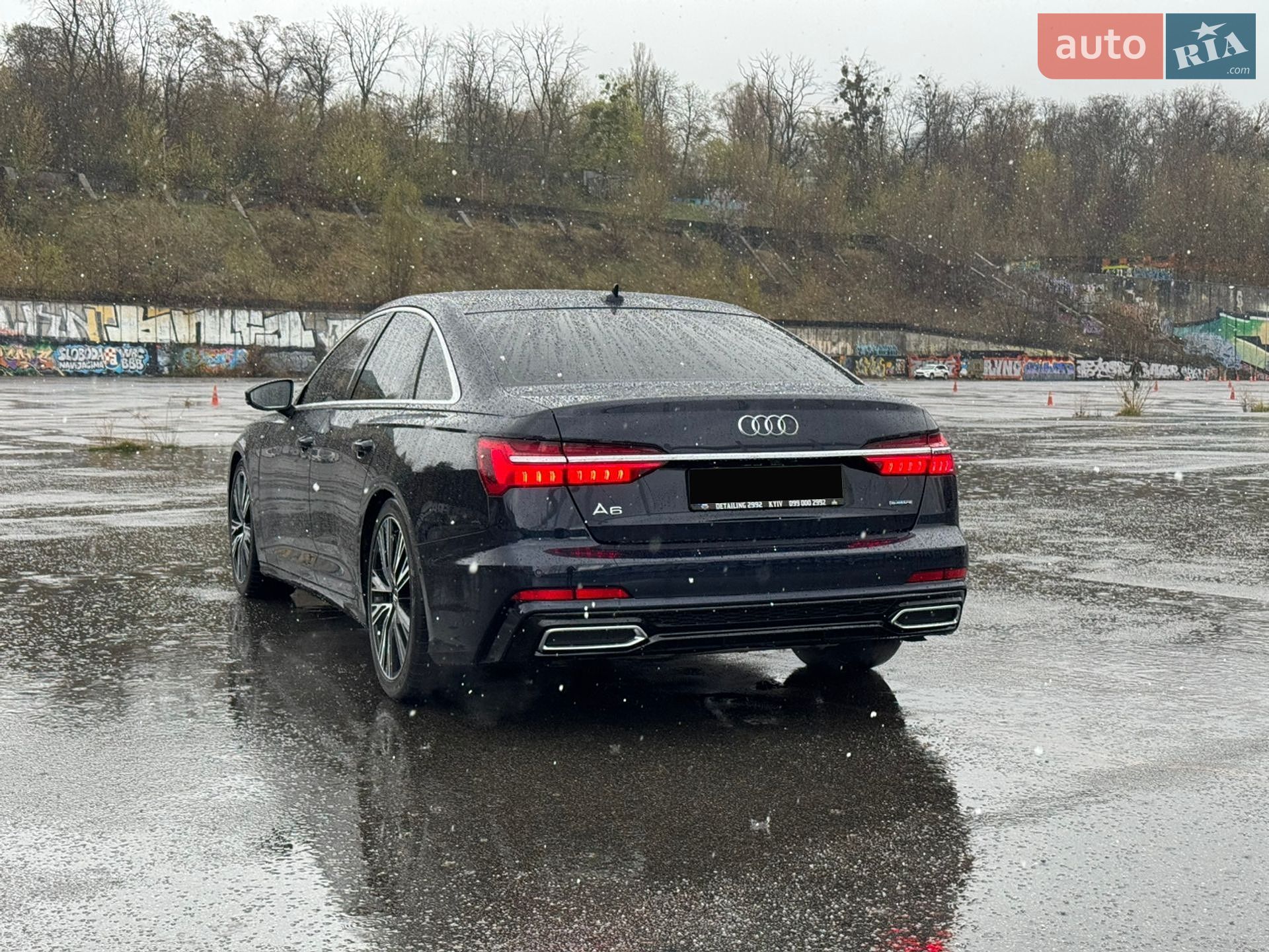 Audi A6 2019 VIN WAUL2AF20KN084989 фото оголошення 5 з 35