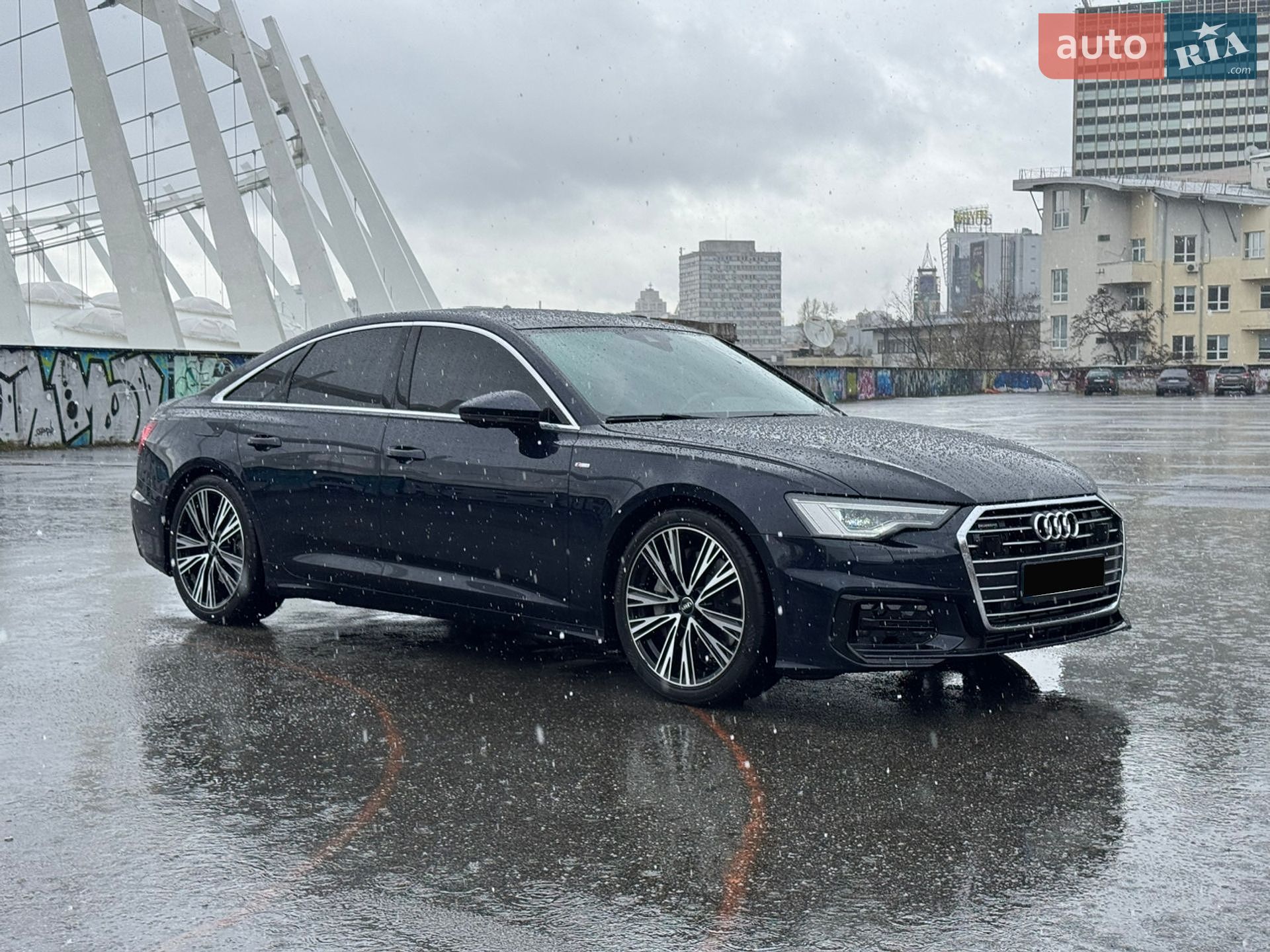 Audi A6 2019 VIN WAUL2AF20KN084989 фото оголошення 9 з 35
