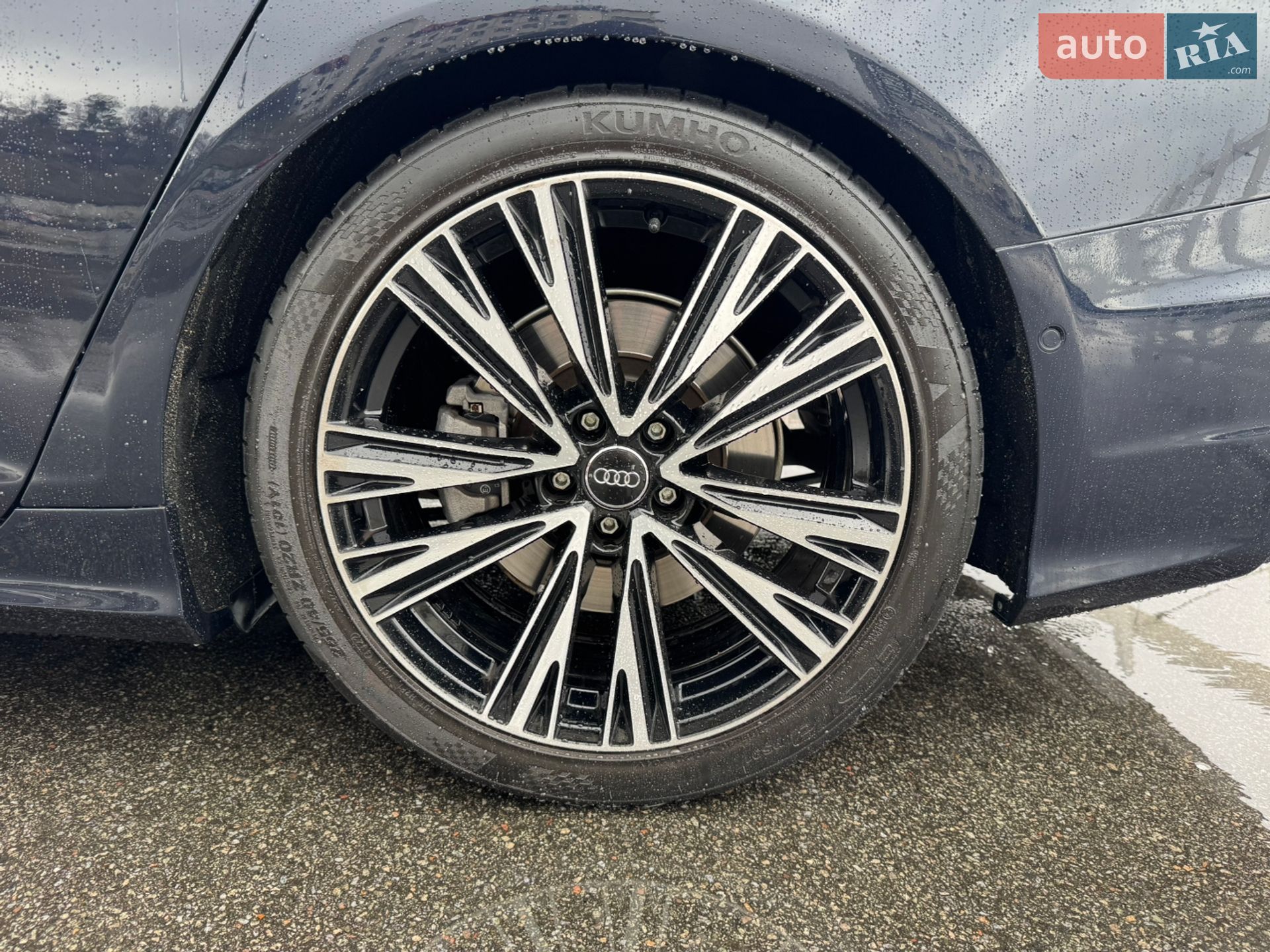 Audi A6 2019 VIN WAUL2AF20KN084989 фото оголошення 19 з 35