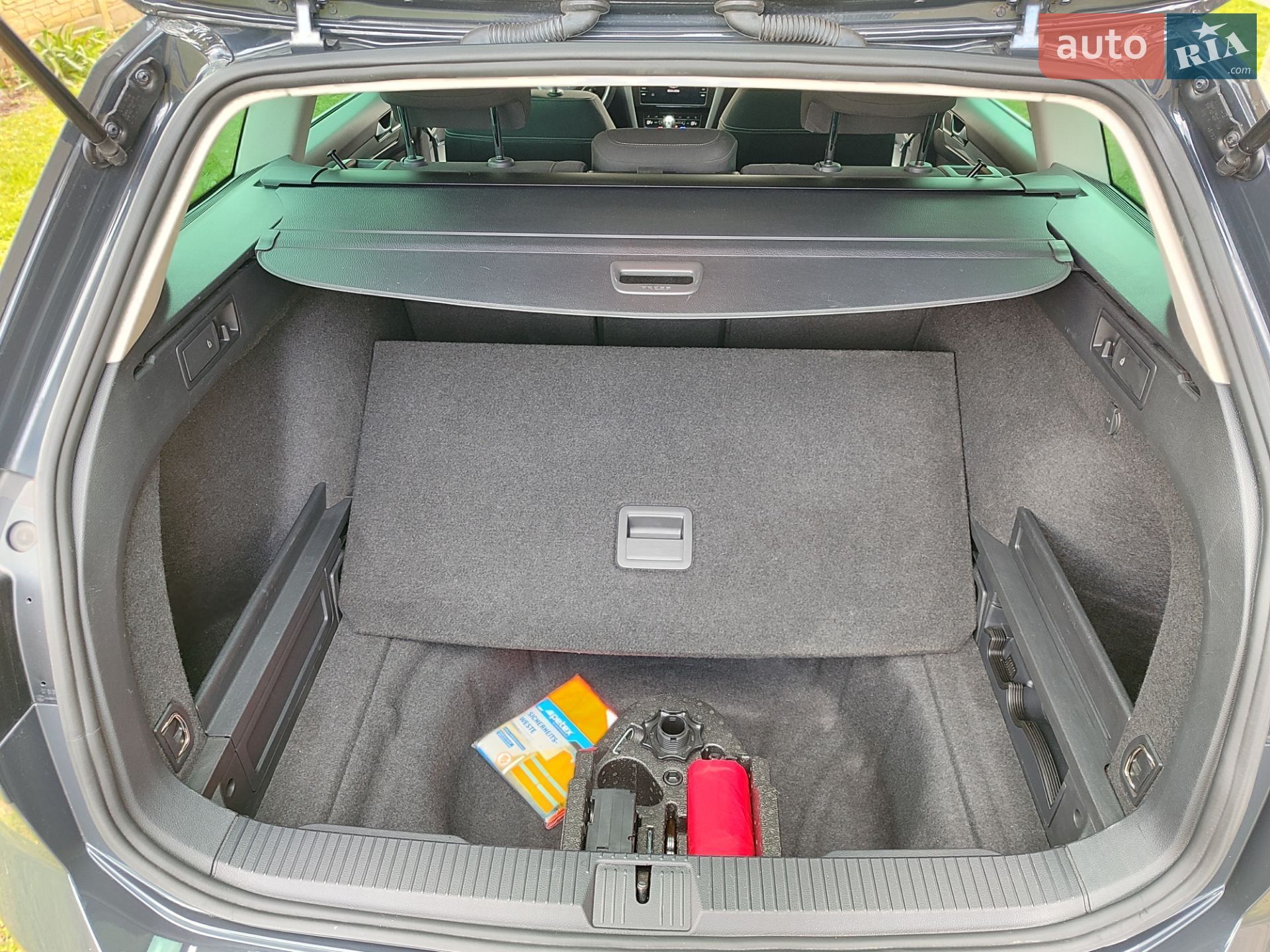 Volkswagen Passat 2021 VIN WVWZZZ3CZME086541 фото оголошення 25 з 40