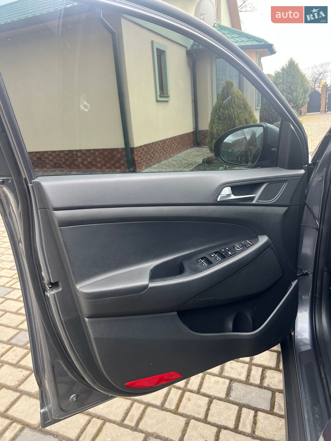Hyundai Tucson 2018 VIN KMHJ381ABKU919612 фото оголошення 15 з 26