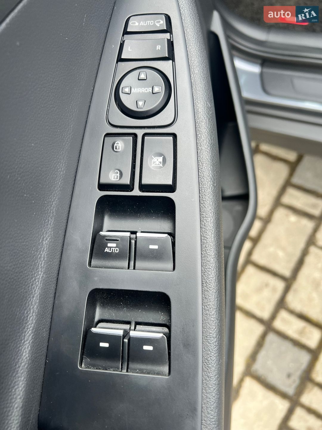 Hyundai Tucson 2018 VIN KMHJ381ABKU919612 фото оголошення 18 з 26