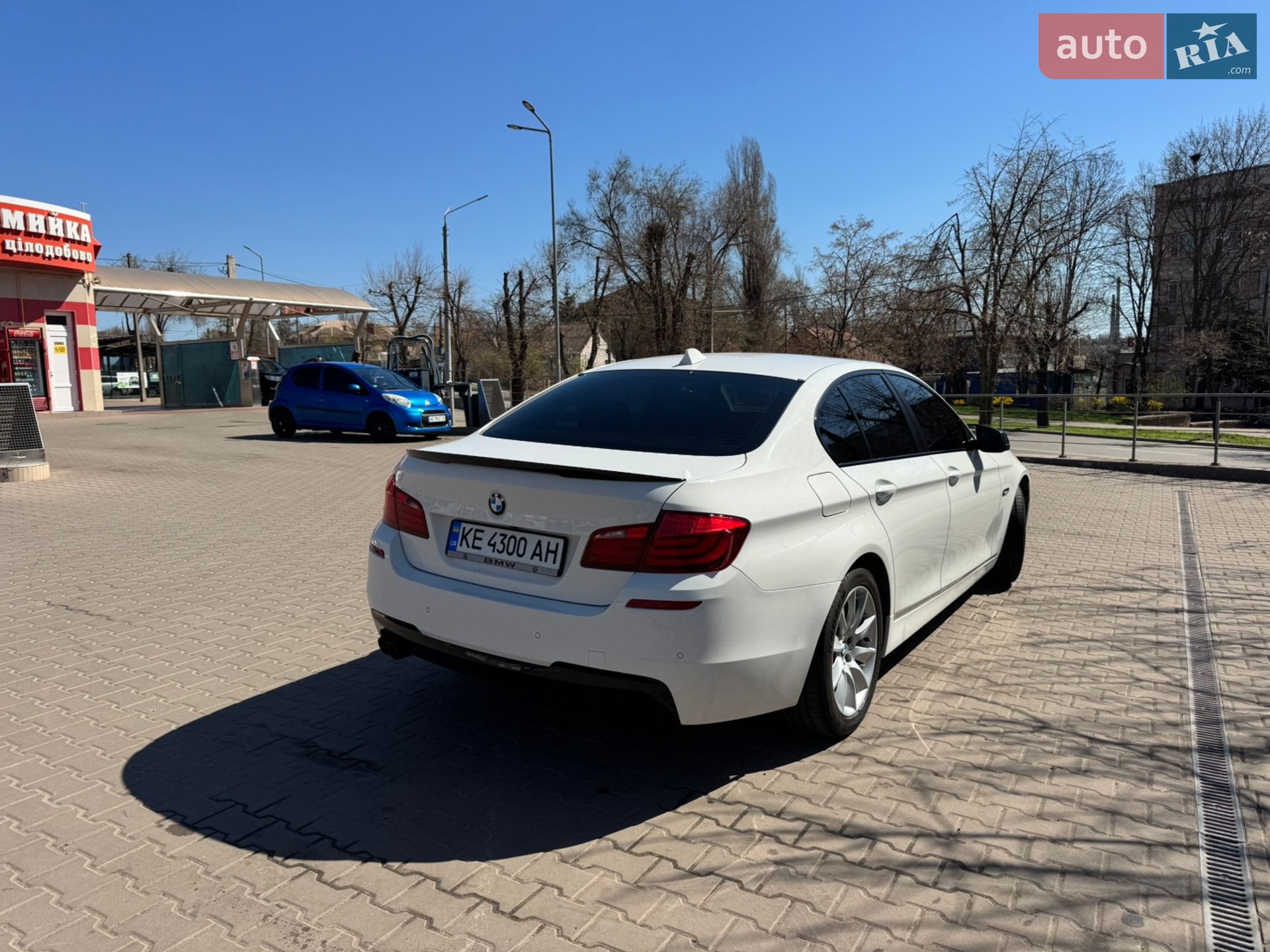 BMW 5 Series 2013 VIN WBAXG3105DDW44227 фото оголошення 4 з 17