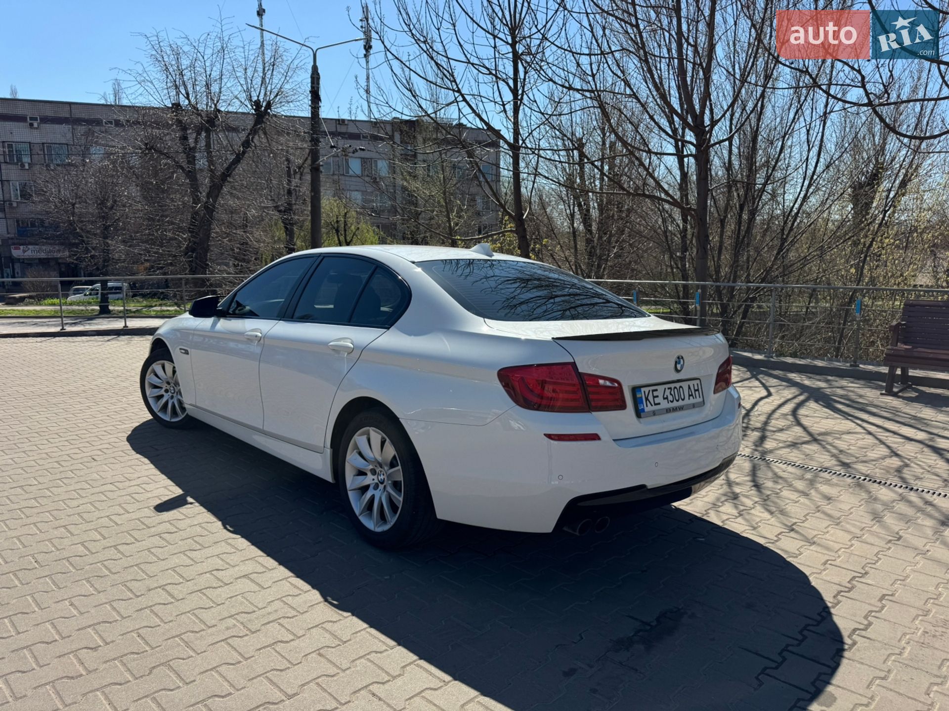BMW 5 Series 2013 VIN WBAXG3105DDW44227 фото оголошення 6 з 17
