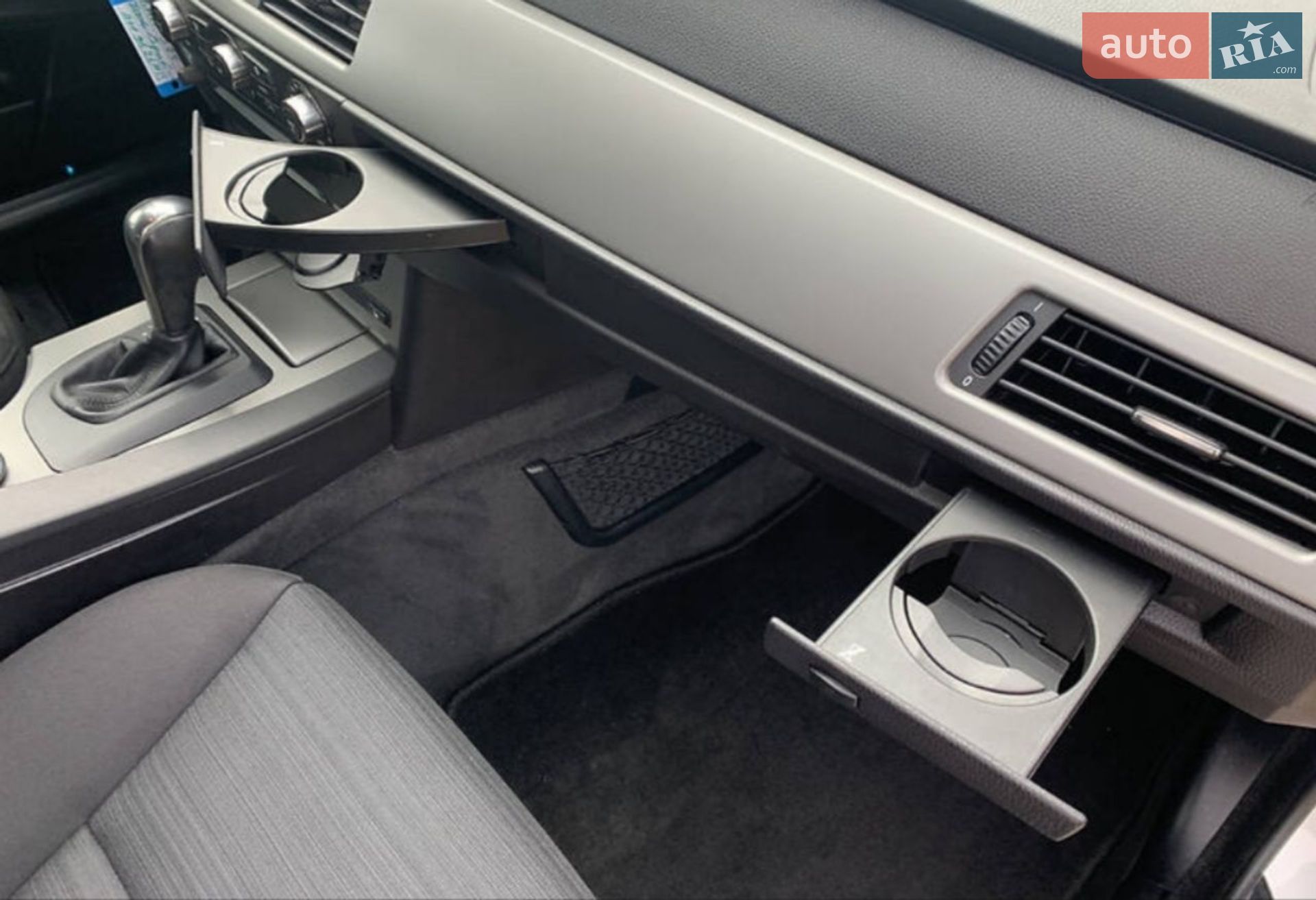 BMW 5 Series 2006 VIN WBANJ51060CV05888 фото оголошення 10 з 11