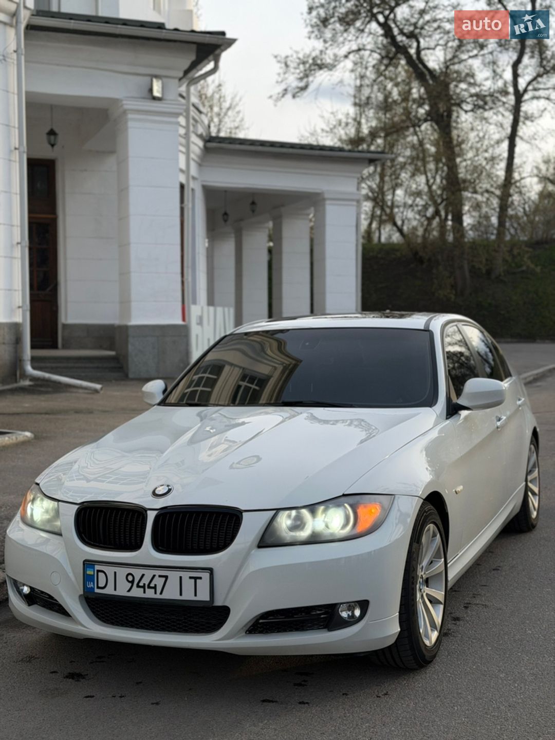 BMW 3 Series 2010 VIN WBAPH5G5XBNM79164 фото оголошення 11 з 22