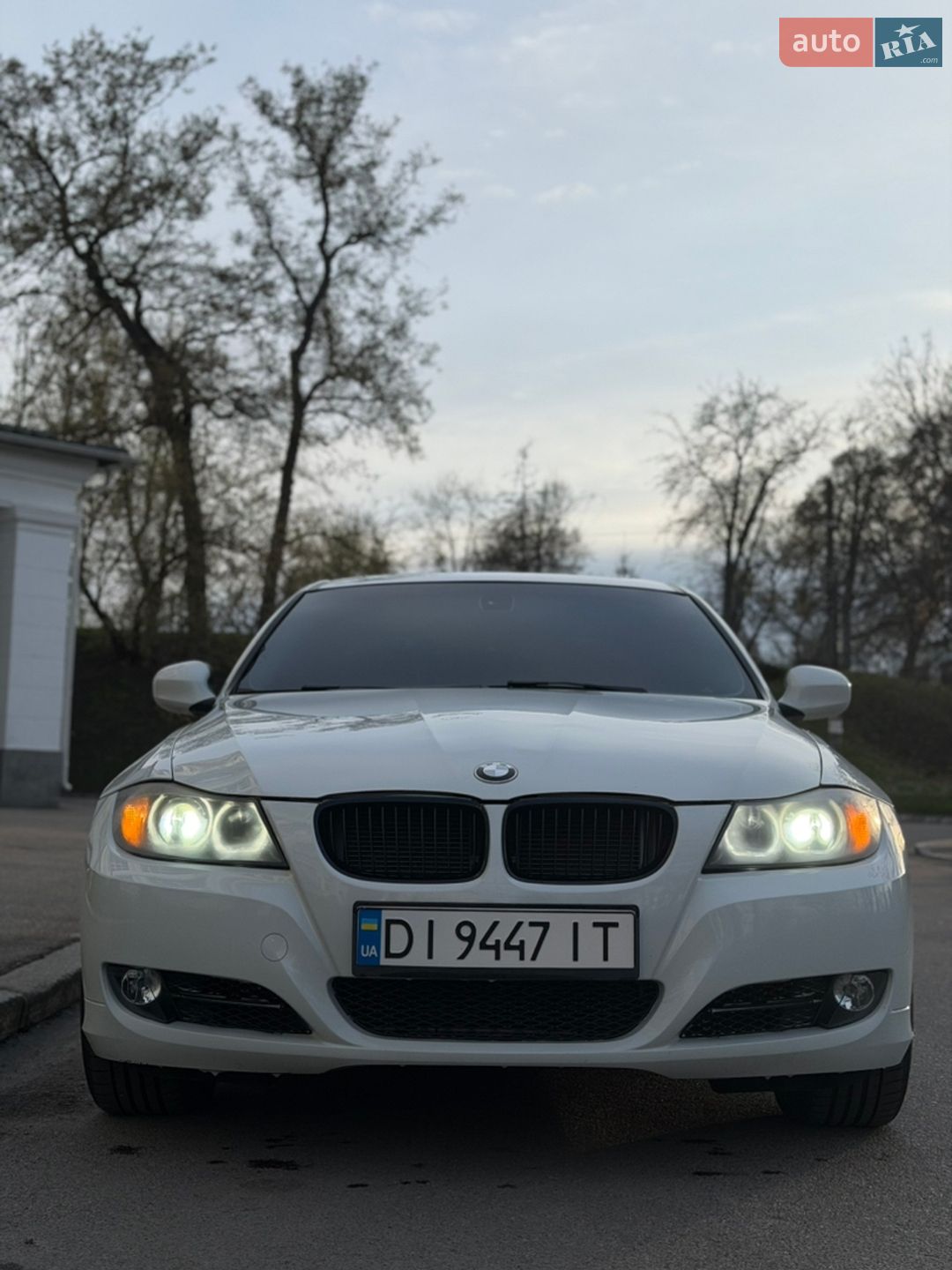 BMW 3 Series 2010 VIN WBAPH5G5XBNM79164 фото оголошення 10 з 22