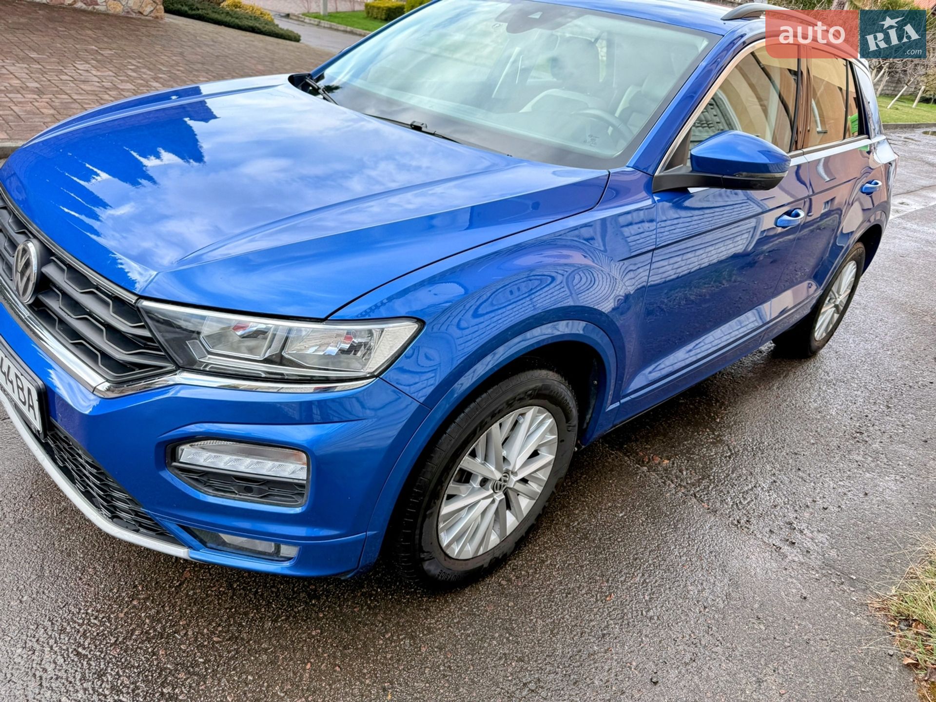 Volkswagen T-Roc 2018 VIN WVGZZZA1ZJV048175 фото оголошення 7 з 29