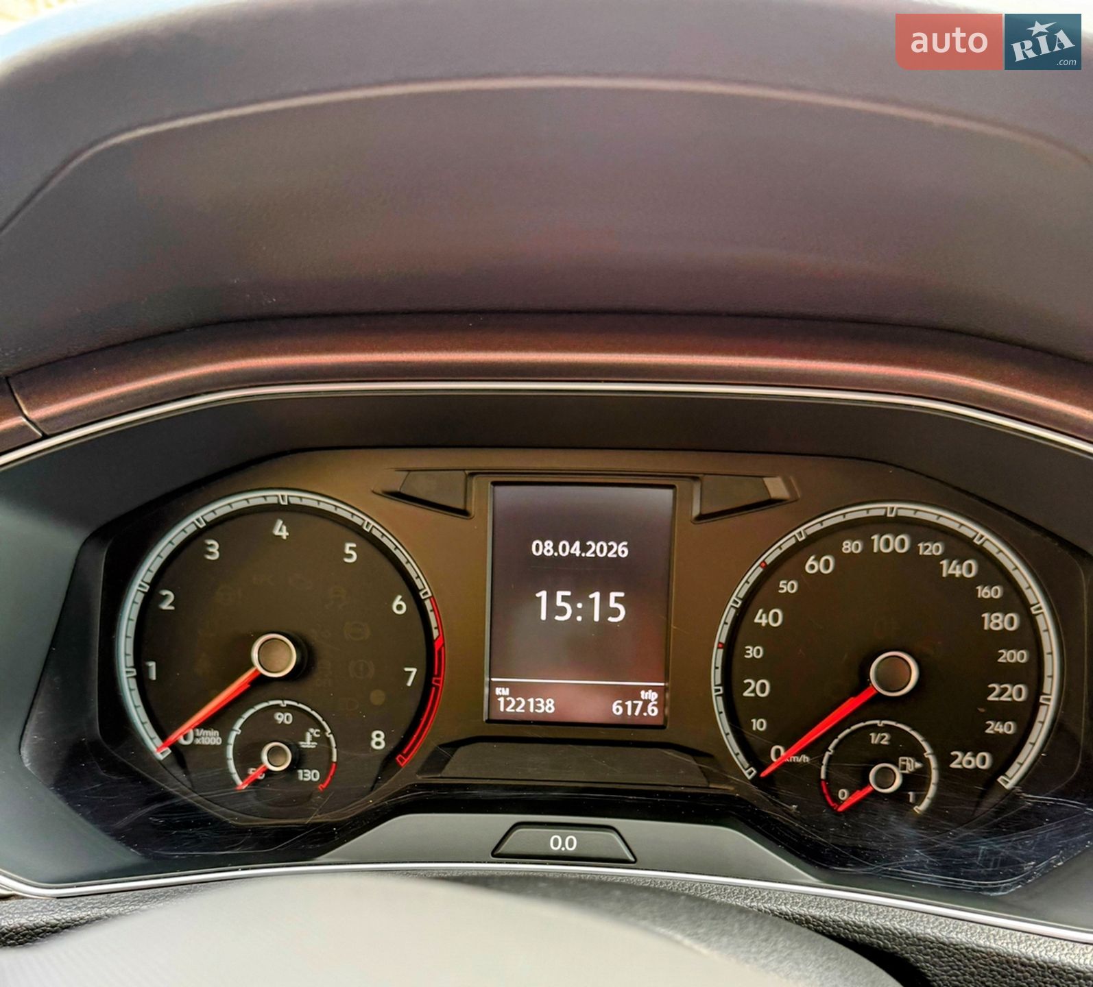 Volkswagen T-Roc 2018 VIN WVGZZZA1ZJV048175 фото оголошення 17 з 29