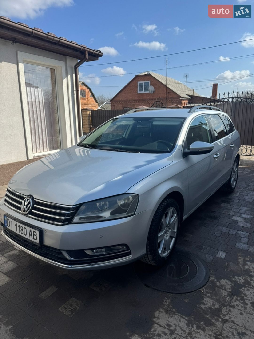 Volkswagen Passat 2012 VIN WVWZZZ3CZDE079711 фото оголошення 2 з 13