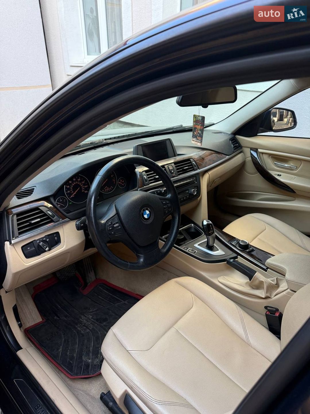 BMW 3 Series 2015 VIN WBA3B1G54FNT64543 фото оголошення 4 з 6