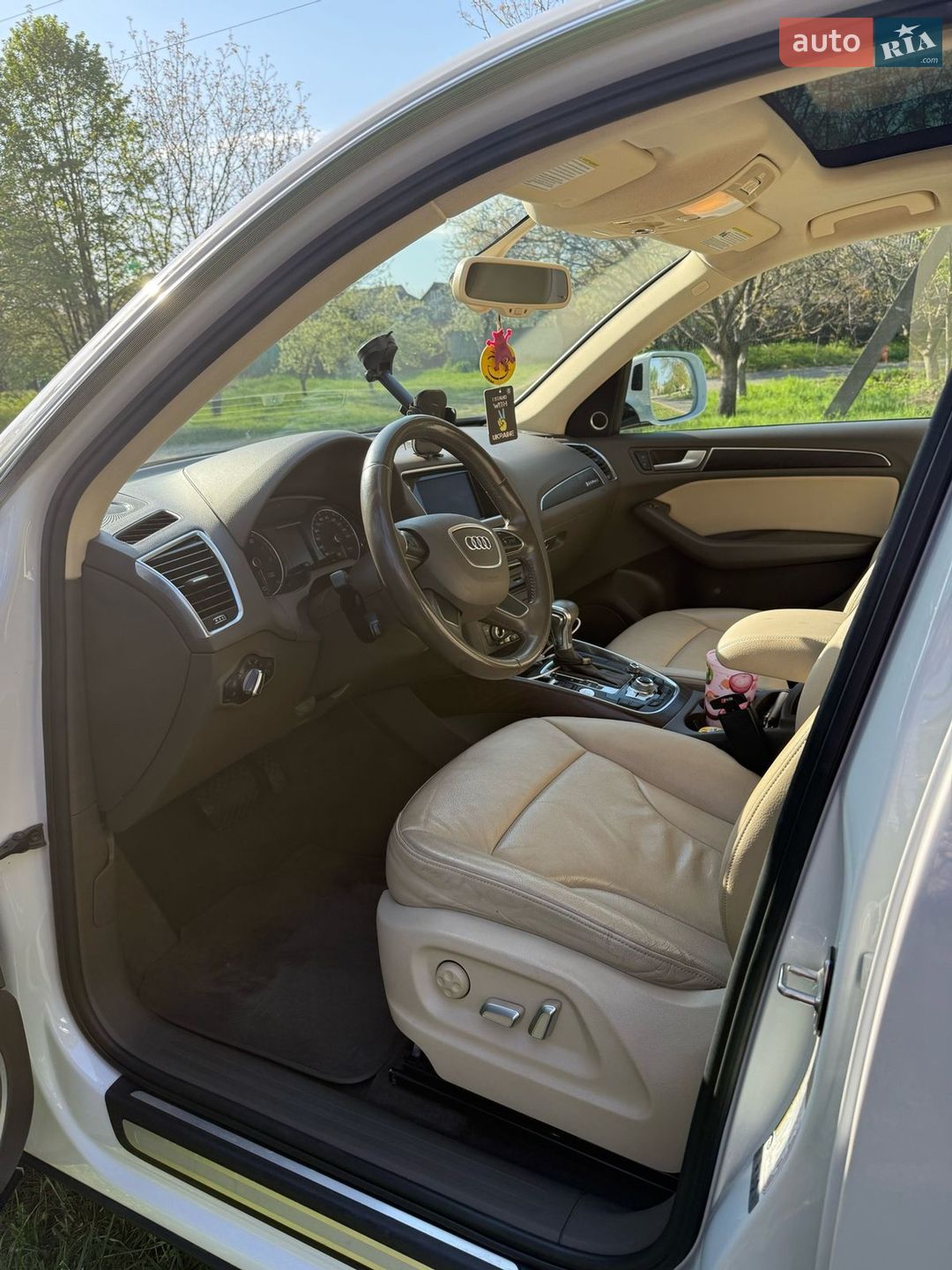 Audi Q5 2016 VIN WA1L2AFP9HA059274 фото оголошення 6 з 12