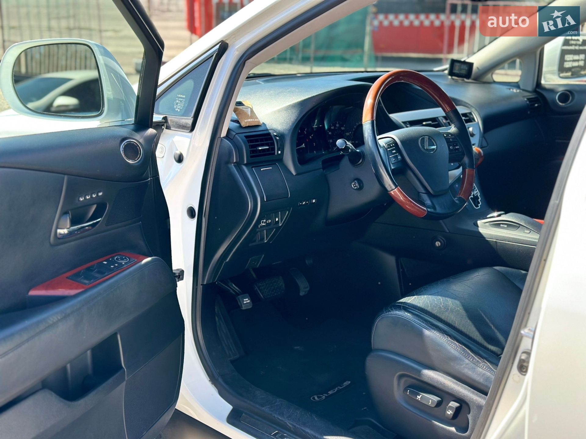 Lexus RX 2011 VIN JTJBK1BA1B2014329 фото оголошення 11 з 24