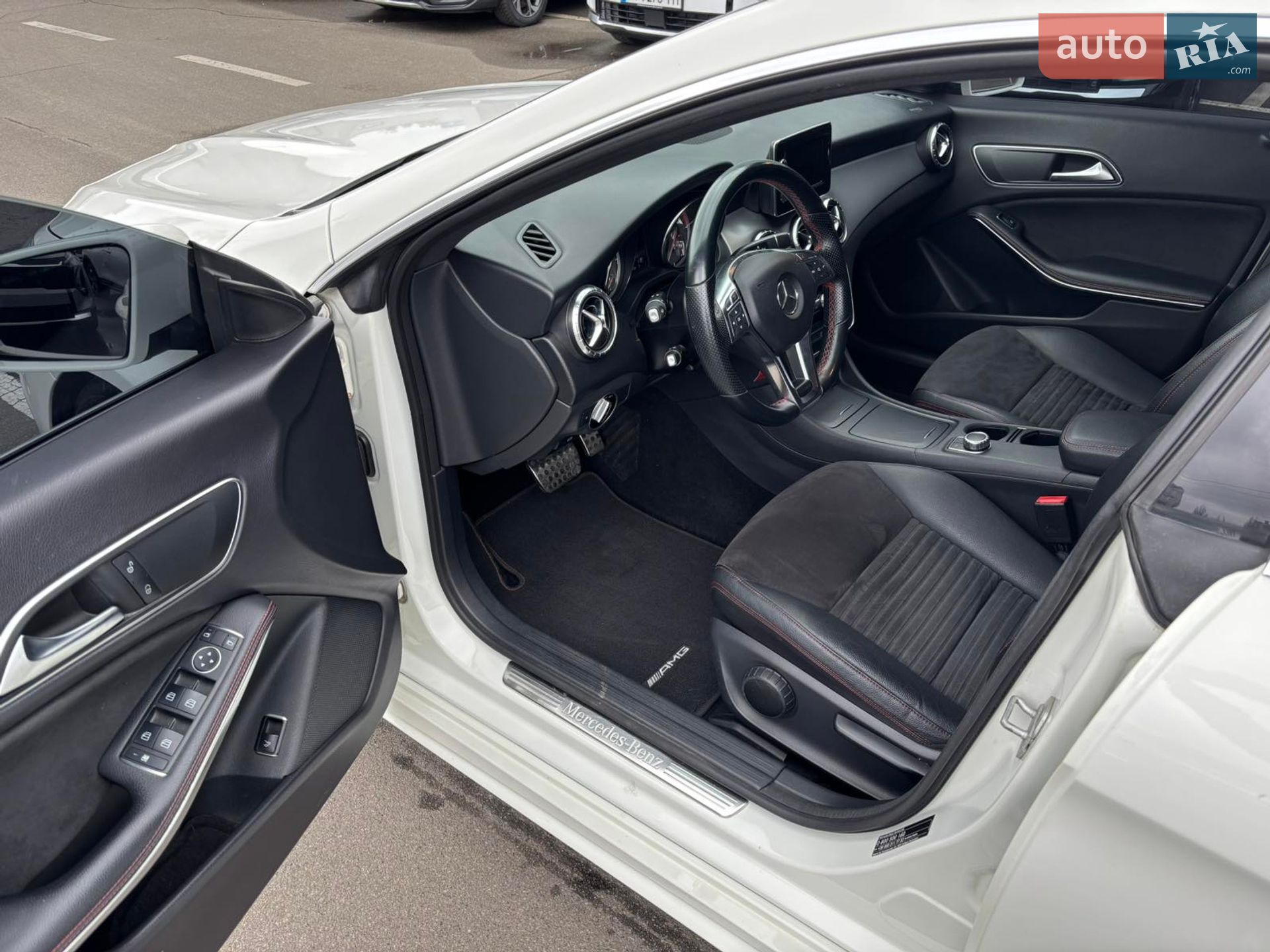 Mercedes-Benz CLA-Class 2014 VIN WDD1173011N090071 фото оголошення 11 з 23