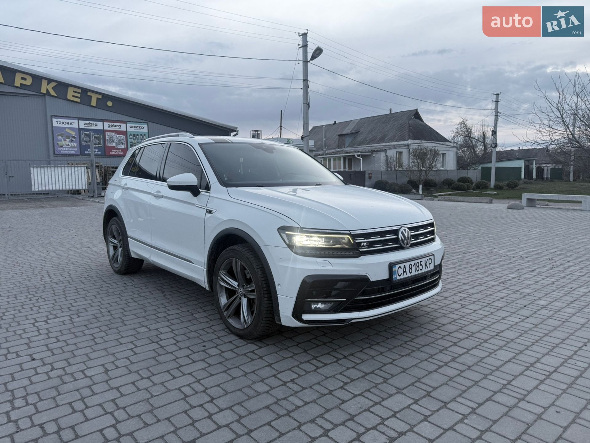 Volkswagen Tiguan 2017 VIN WVGZZZ5NZHW879378 фото оголошення 11 з 22