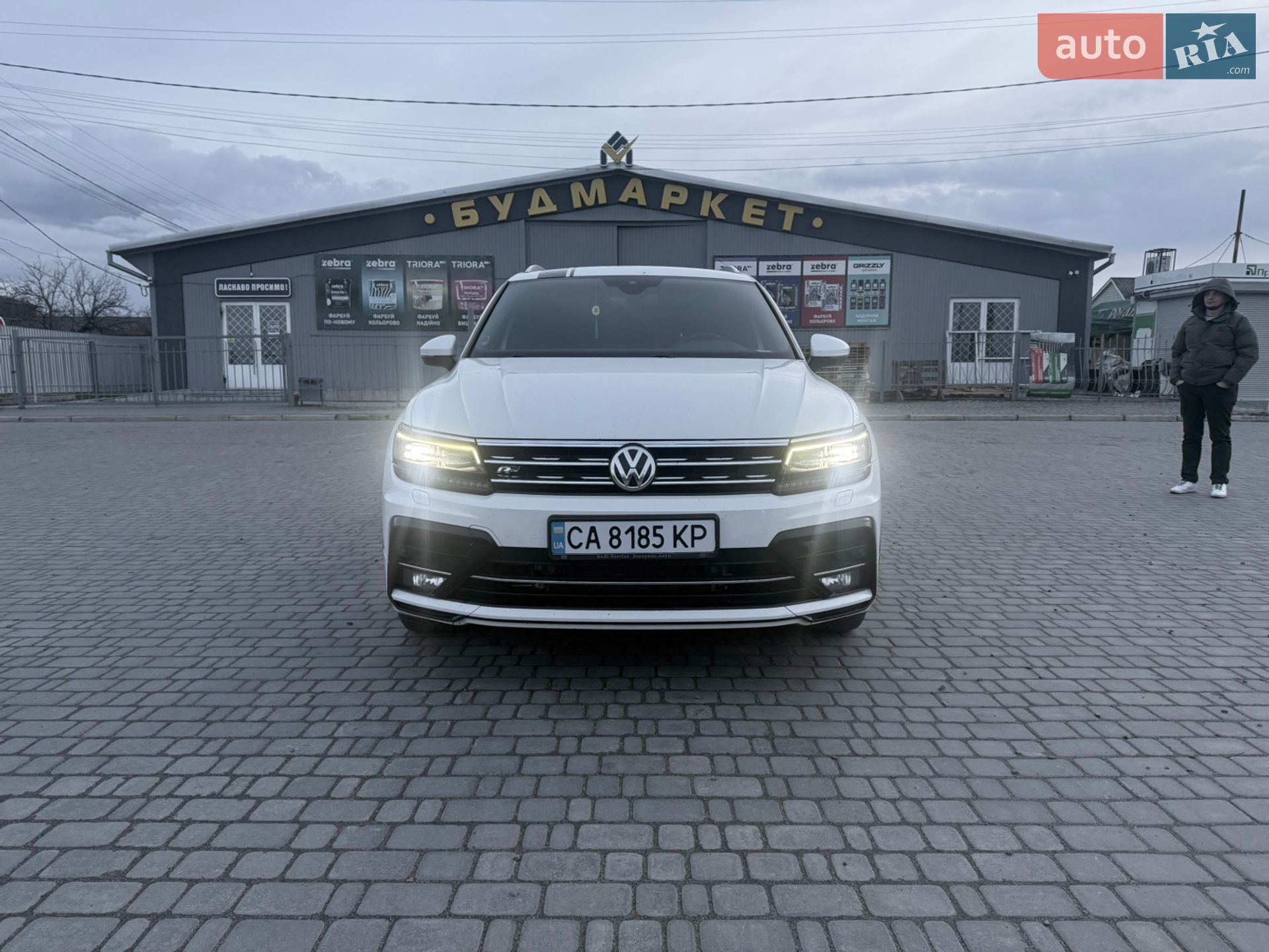 Volkswagen Tiguan 2017 VIN WVGZZZ5NZHW879378 фото оголошення 12 з 22