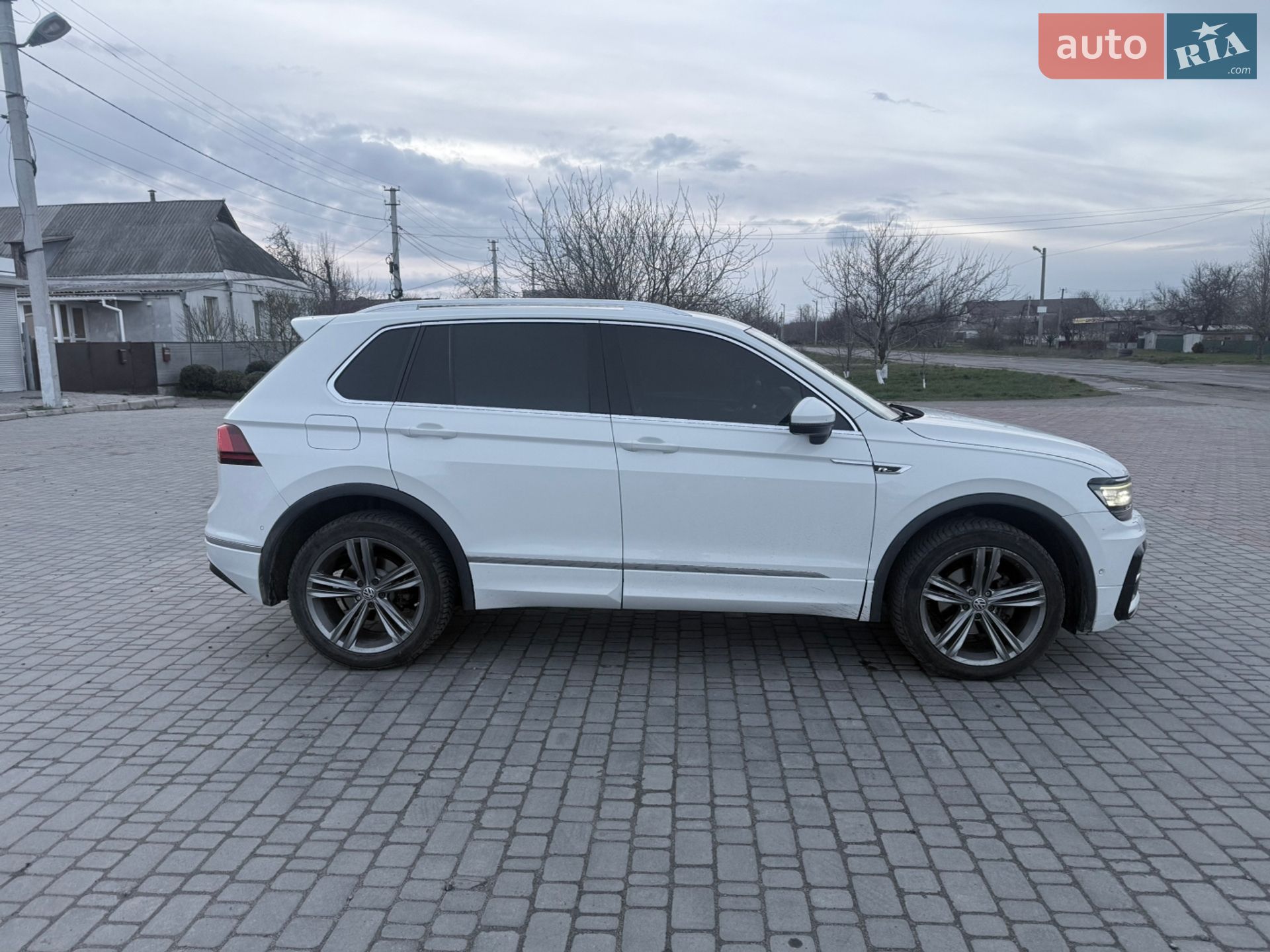 Volkswagen Tiguan 2017 VIN WVGZZZ5NZHW879378 фото оголошення 14 з 22