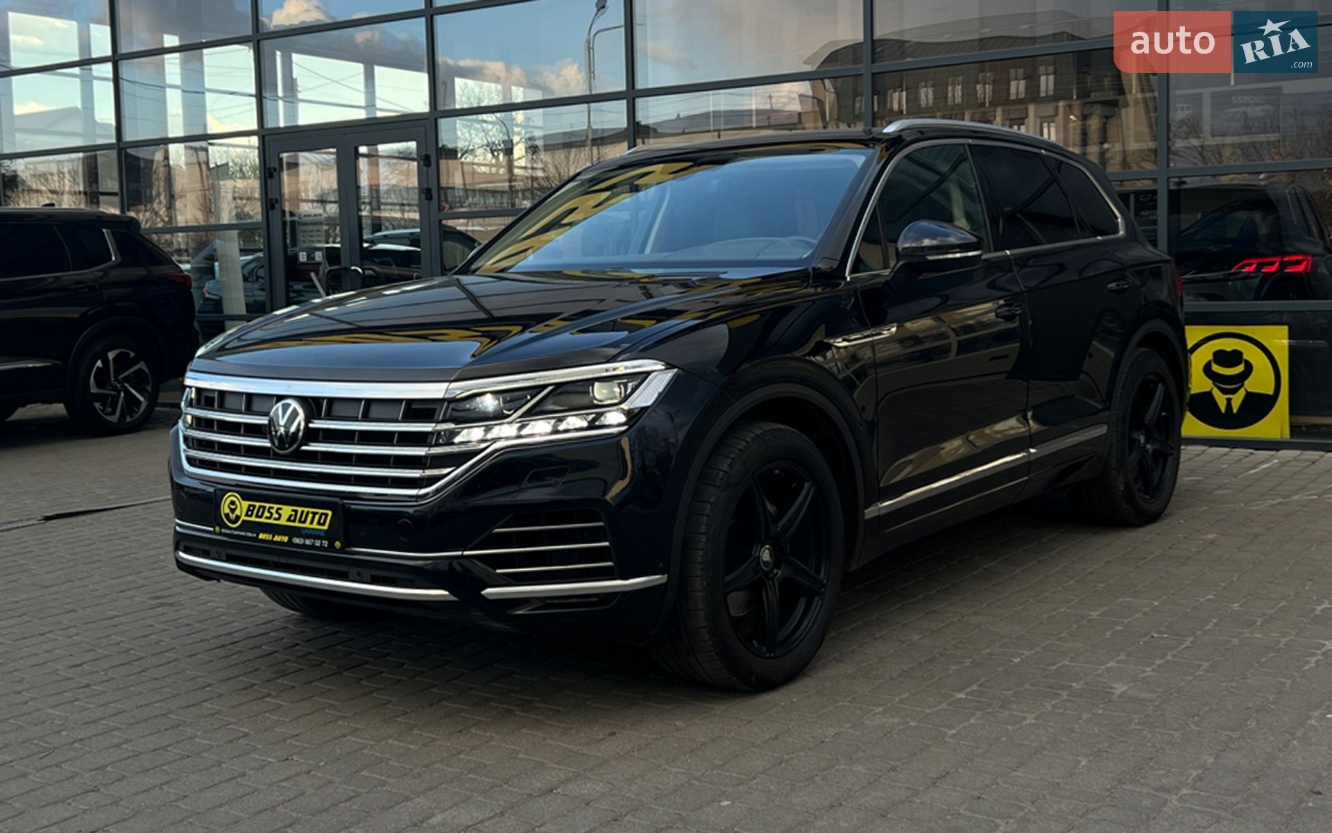 VOLKSWAGEN TOUAREG 2018 VIN WVGZZZCRZKD010271 фото оголошення 3 з 24