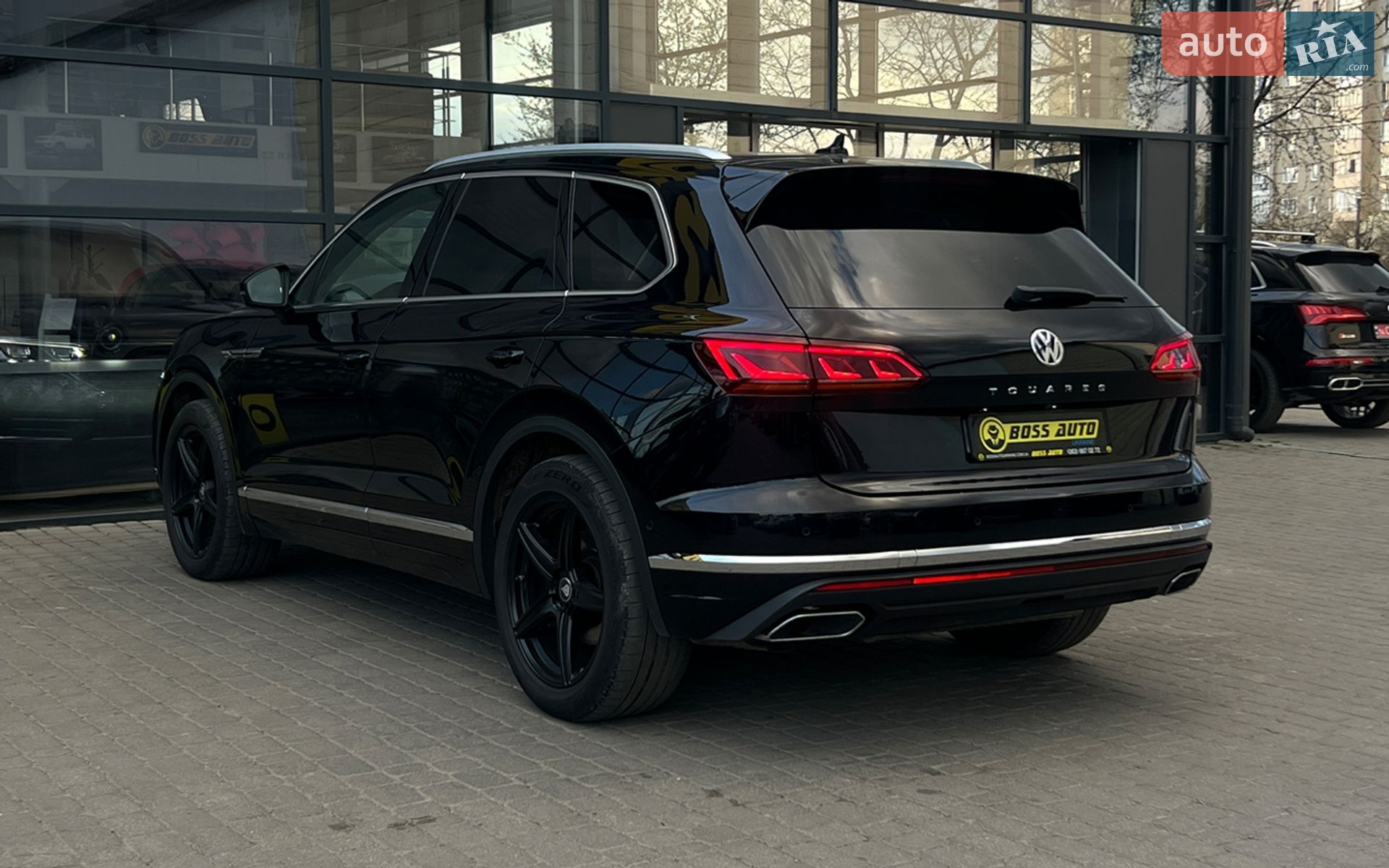 VOLKSWAGEN TOUAREG 2018 VIN WVGZZZCRZKD010271 фото оголошення 5 з 24