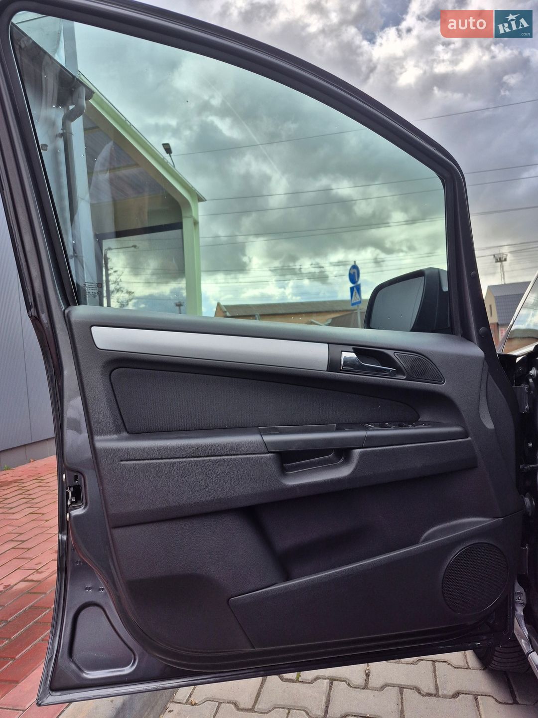 Opel Zafira 2011 VIN W0L0AHM75C2019146 фото оголошення 10 з 35