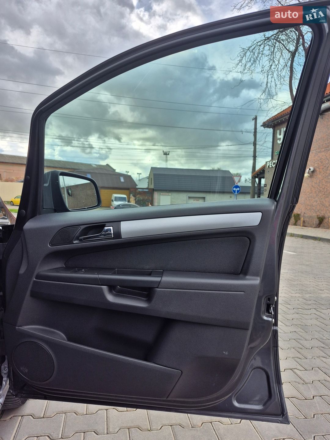 Opel Zafira 2011 VIN W0L0AHM75C2019146 фото оголошення 12 з 35