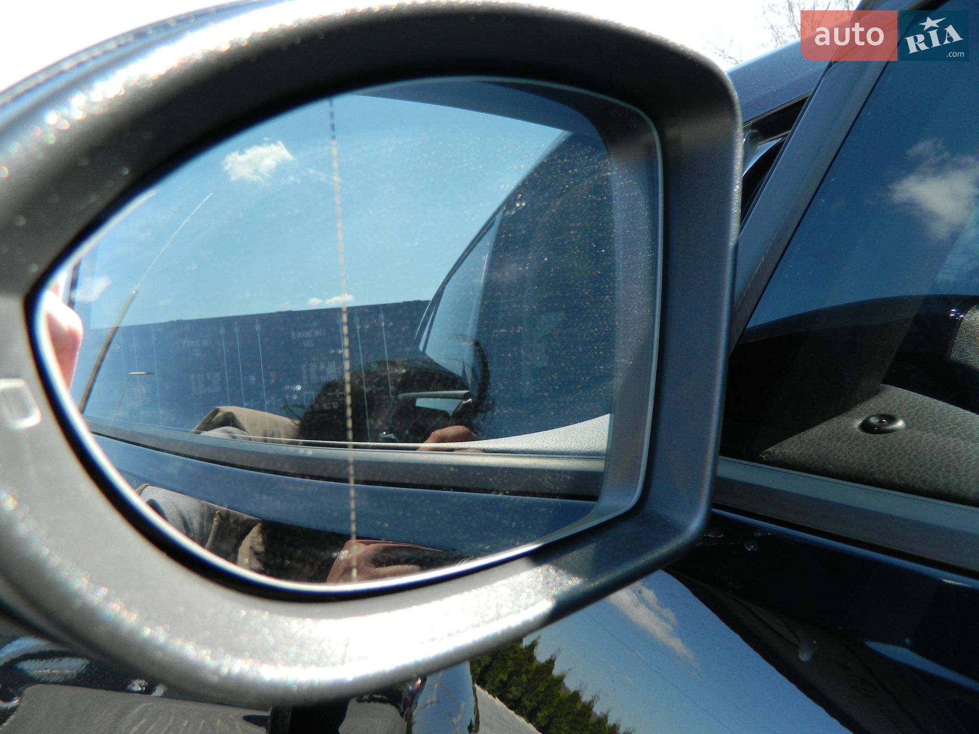 Volkswagen e-Golf 2019 VIN WVWZZZAUZKW915152 фото оголошення 31 з 48