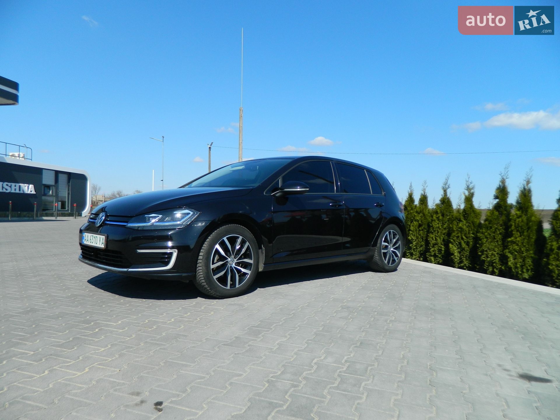 Volkswagen e-Golf 2019 VIN WVWZZZAUZKW915152 фото оголошення 40 з 48