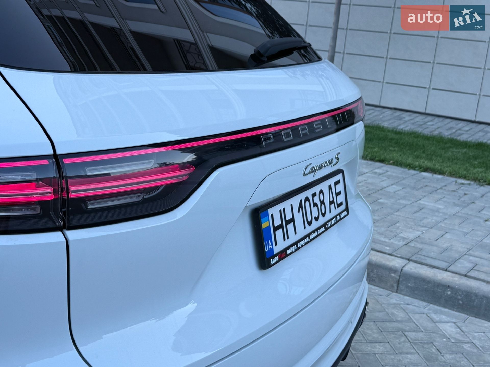 Porsche Cayenne 2019 VIN WP1AB2AY9KDA65356 фото оголошення 15 з 106