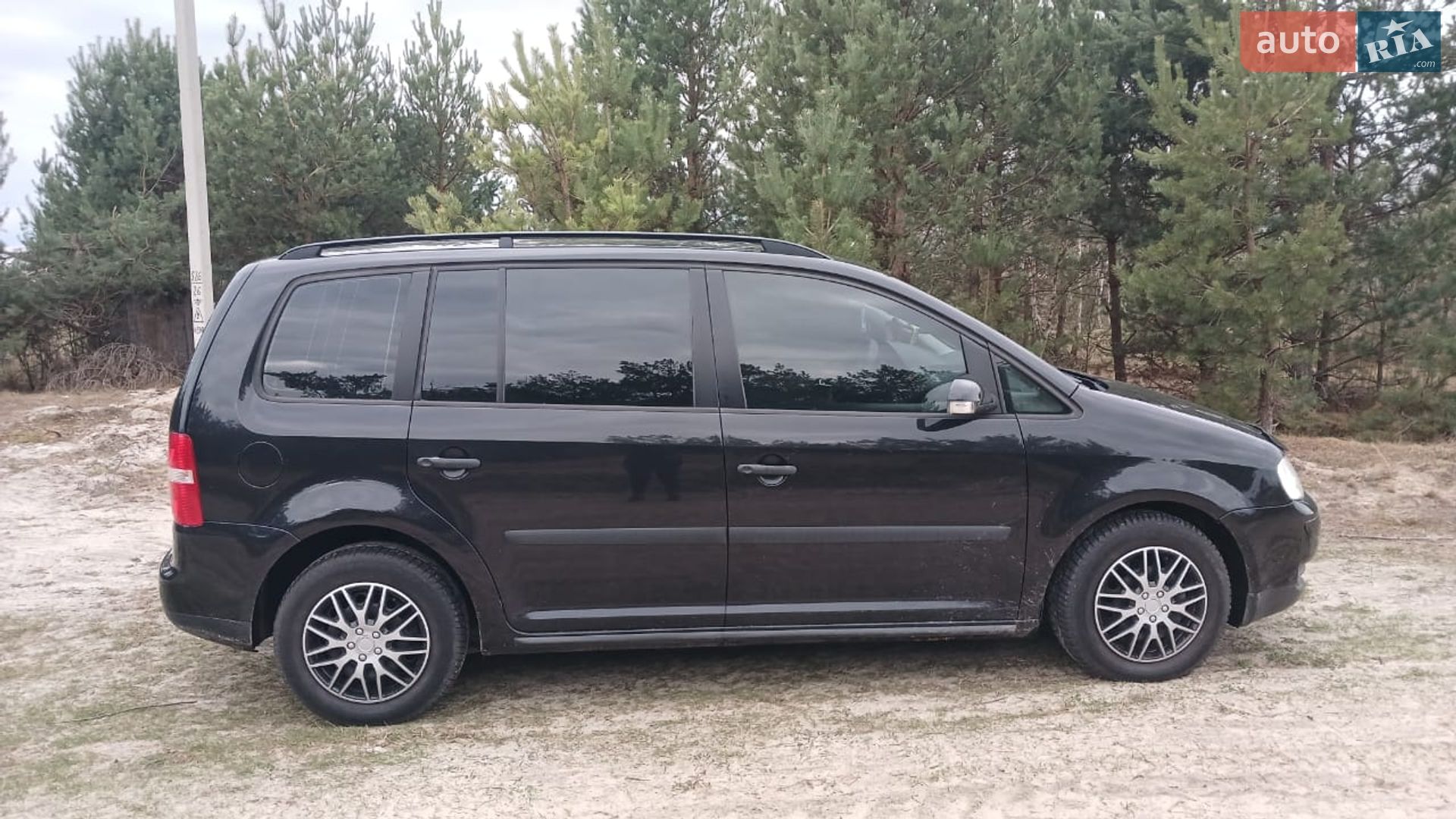 Volkswagen Touran 2003 VIN WVGZZZ1TZ4W081748 фото оголошення 5 з 9