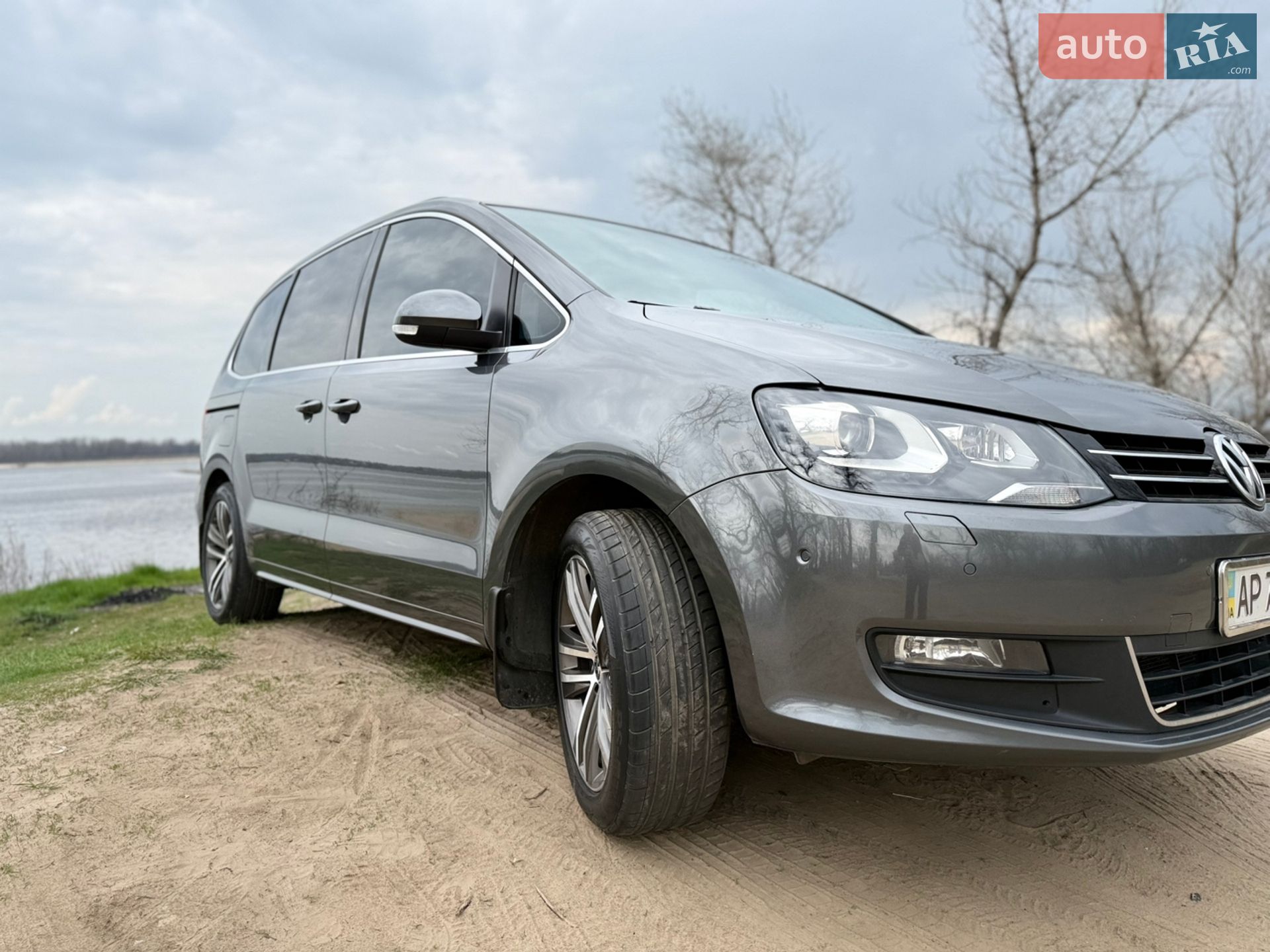 Volkswagen Sharan 2012 VIN WVWZZZ7NZDV003632 фото оголошення 2 з 52
