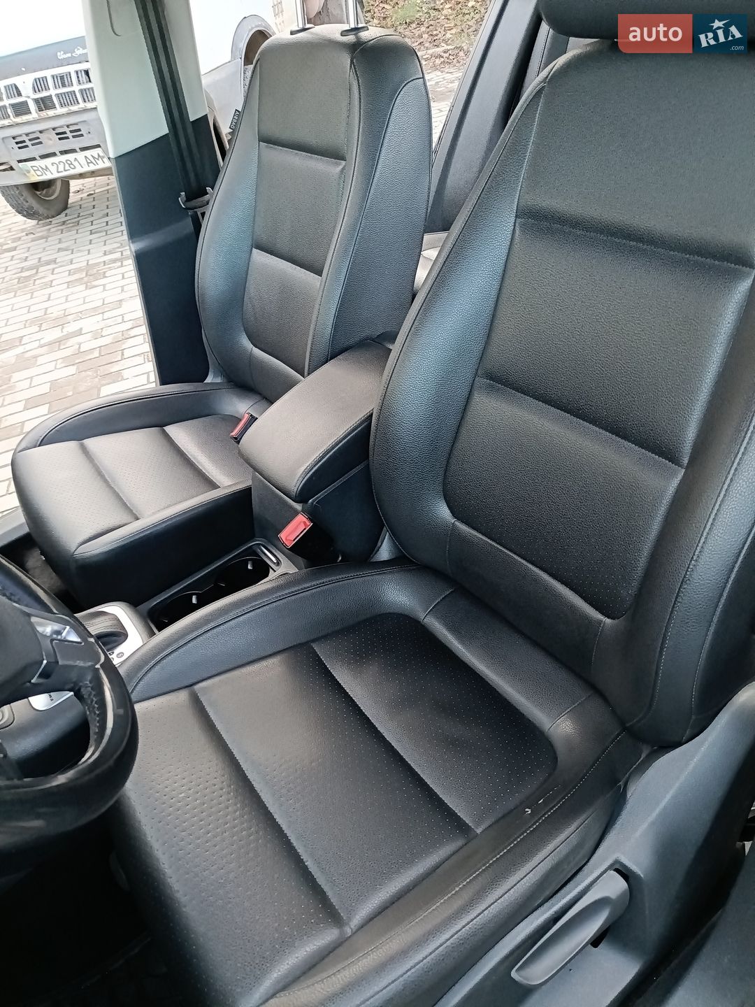 Volkswagen Tiguan 2016 VIN WVGBV7AX1GW604710 фото оголошення 14 з 23