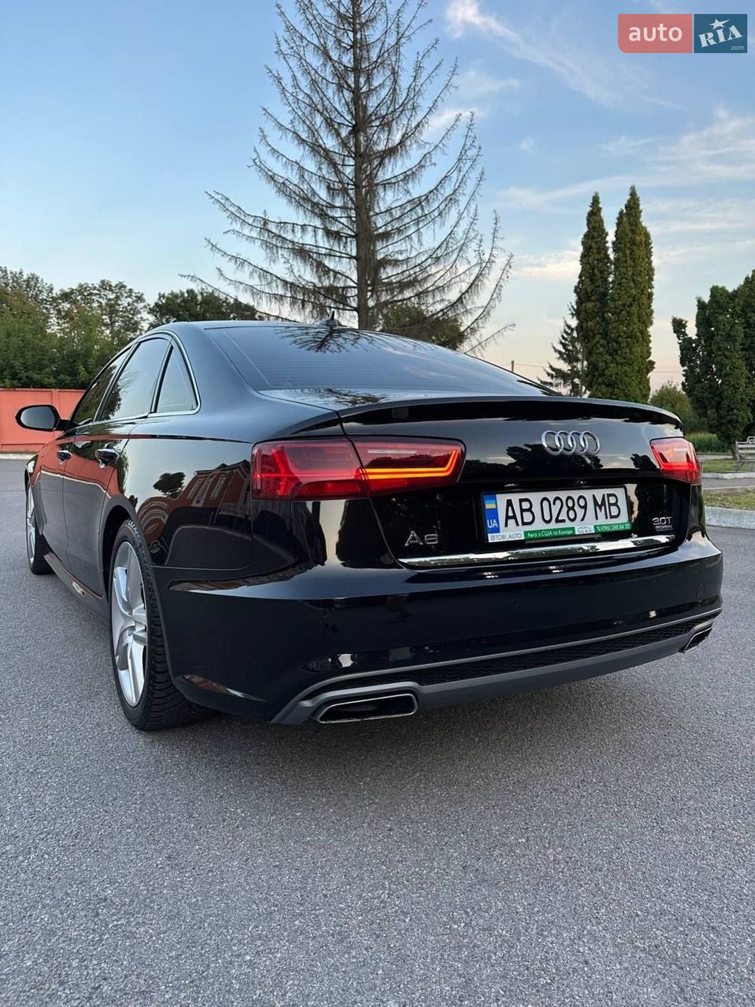 Audi A6 2015 VIN WAUFGAFC1GN021480 фото оголошення 6 з 17