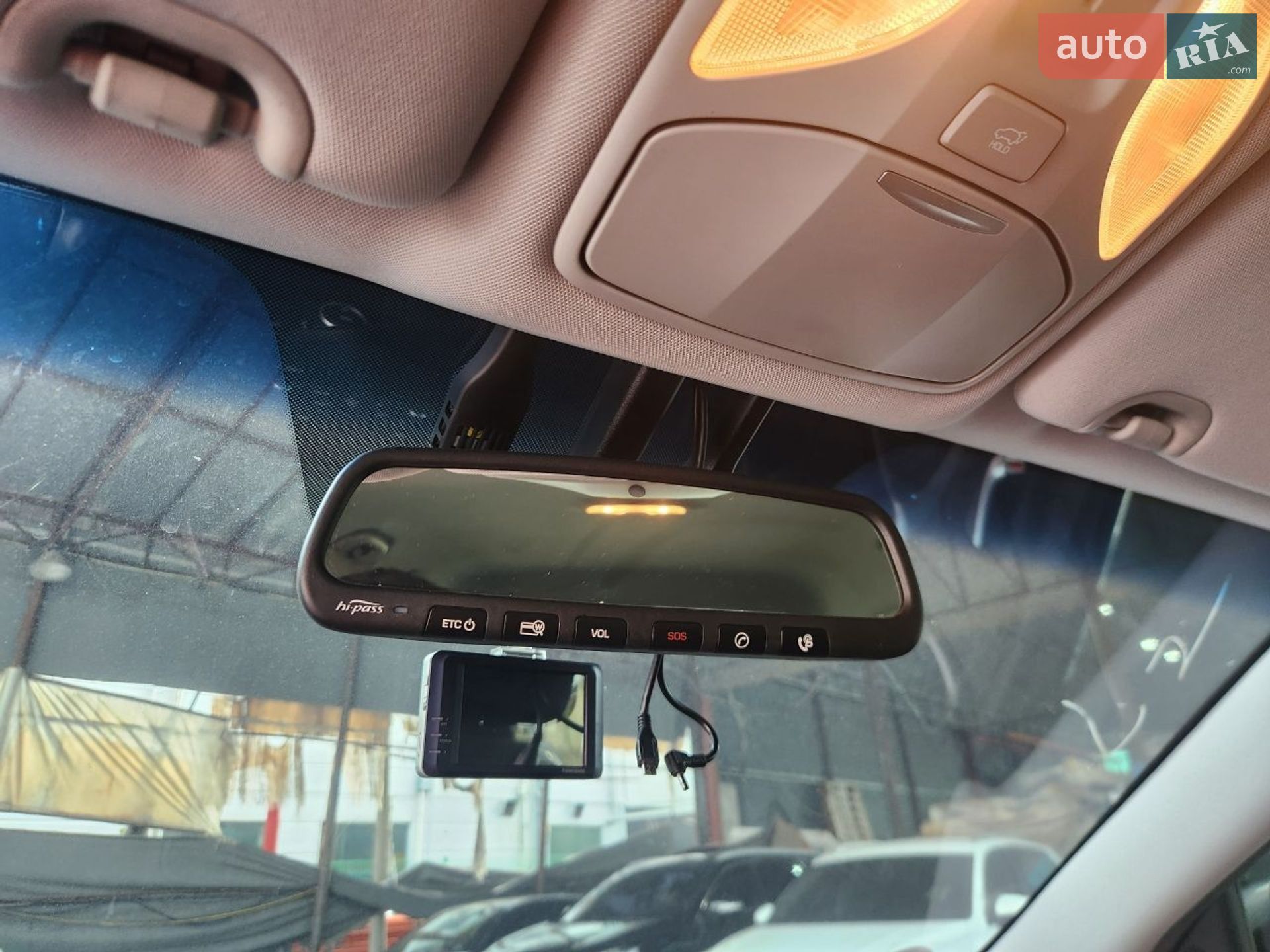 Hyundai Santa FE 2016 VIN KMHSW81UBGU690779 фото оголошення 2 з 23