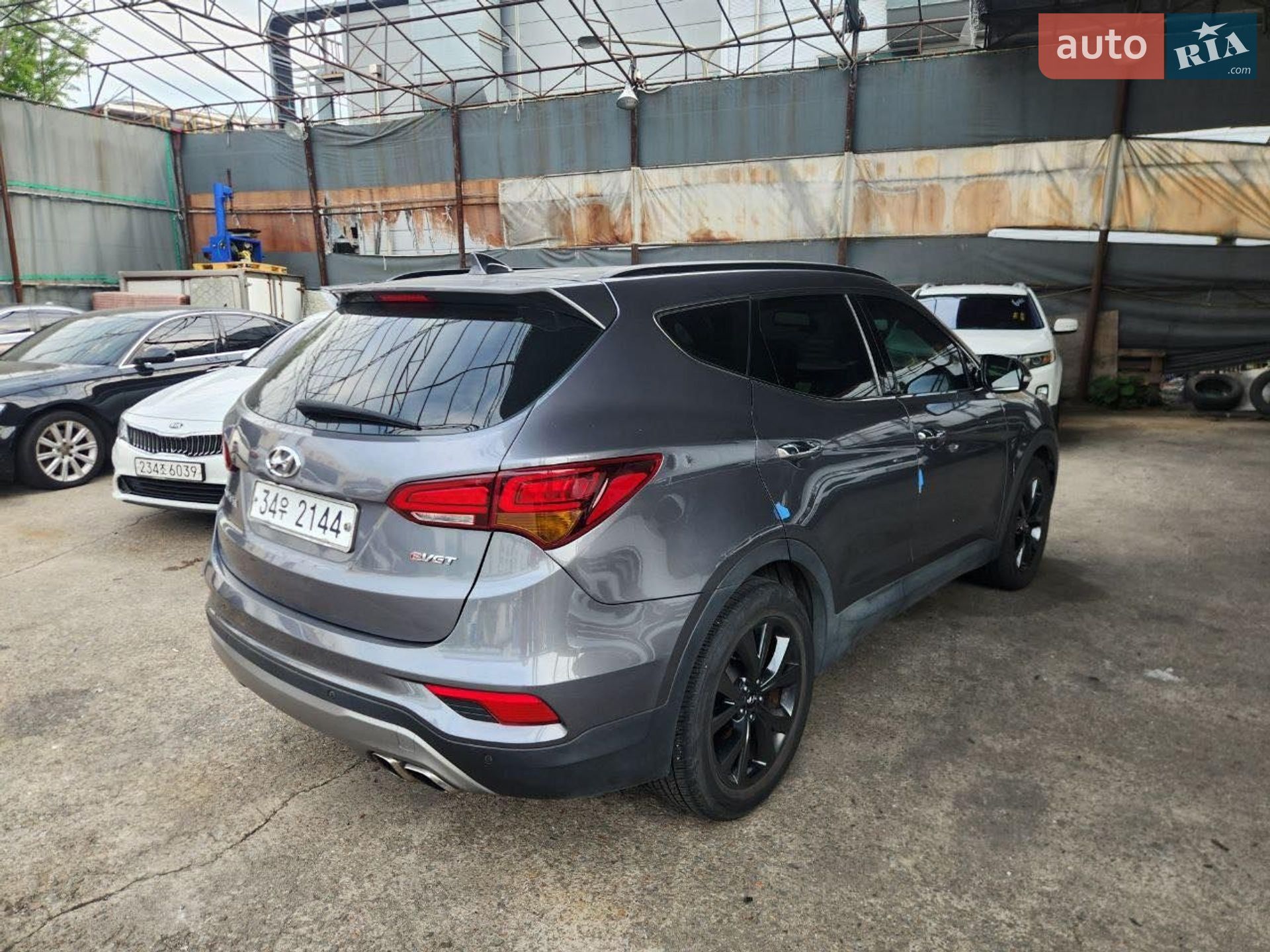 Hyundai Santa FE 2016 VIN KMHSW81UBGU690779 фото оголошення 4 з 23