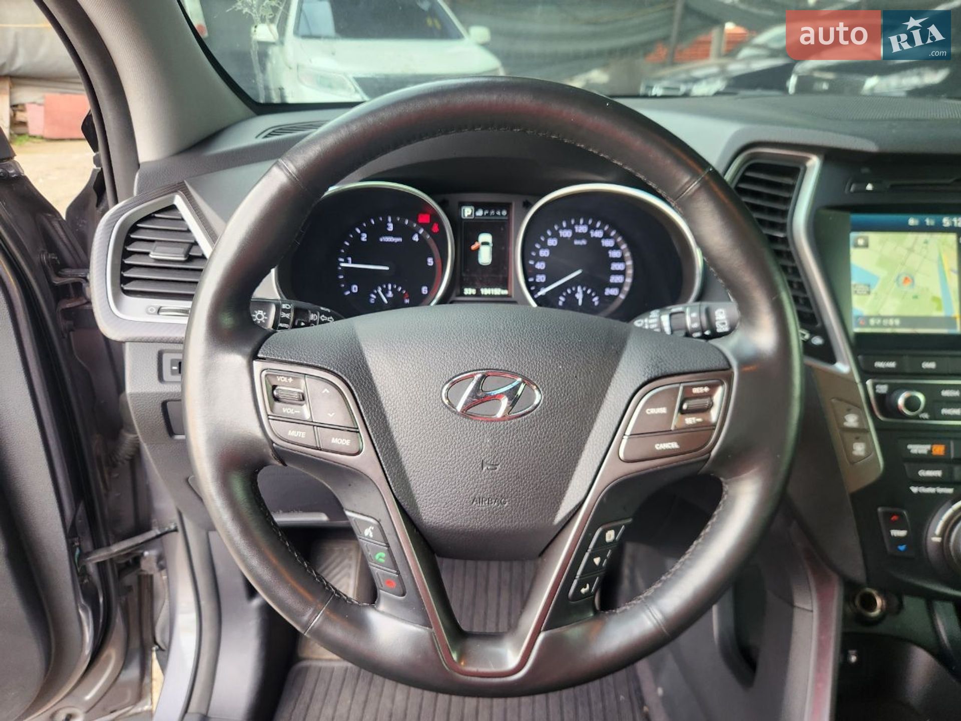 Hyundai Santa FE 2016 VIN KMHSW81UBGU690779 фото оголошення 9 з 23