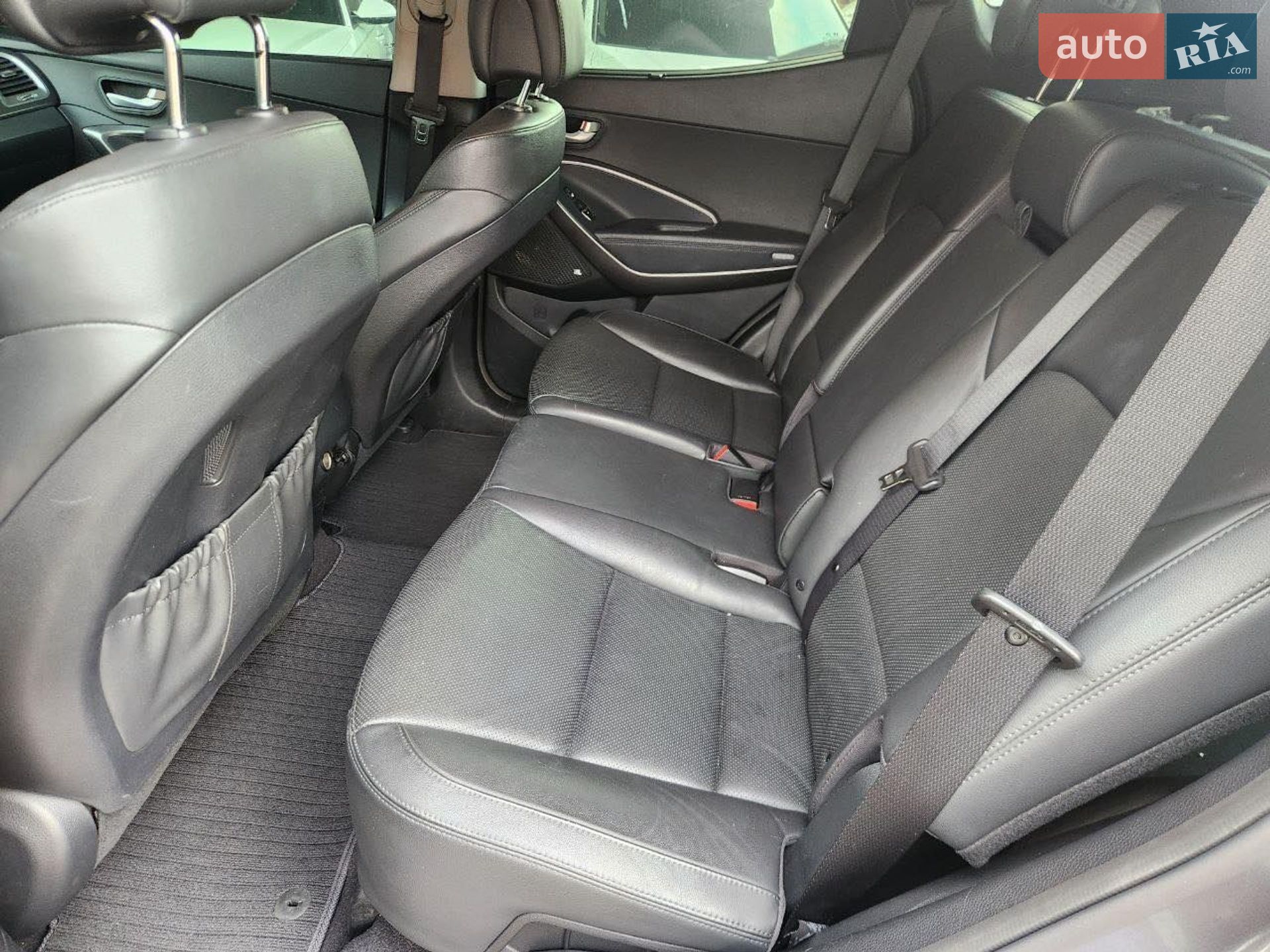 Hyundai Santa FE 2016 VIN KMHSW81UBGU690779 фото оголошення 14 з 23