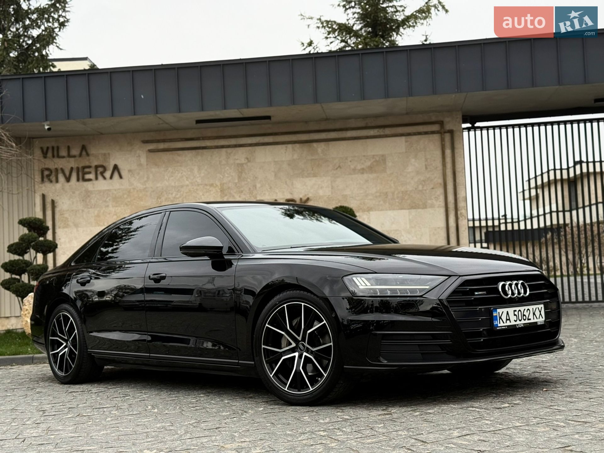 Audi A8 2021 VIN WAUZZZF85MN015100 фото оголошення 2 з 82