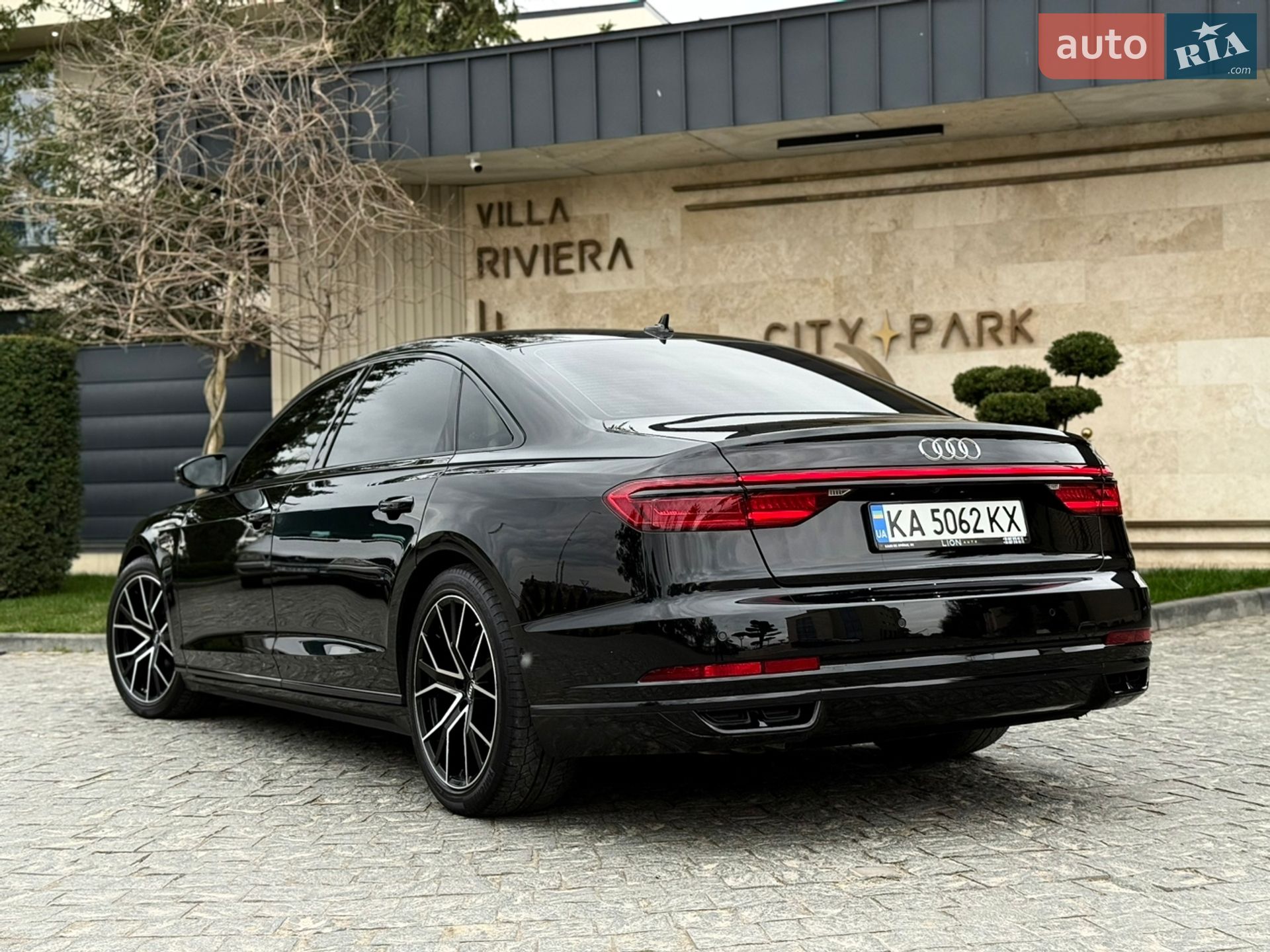 Audi A8 2021 VIN WAUZZZF85MN015100 фото оголошення 16 з 82