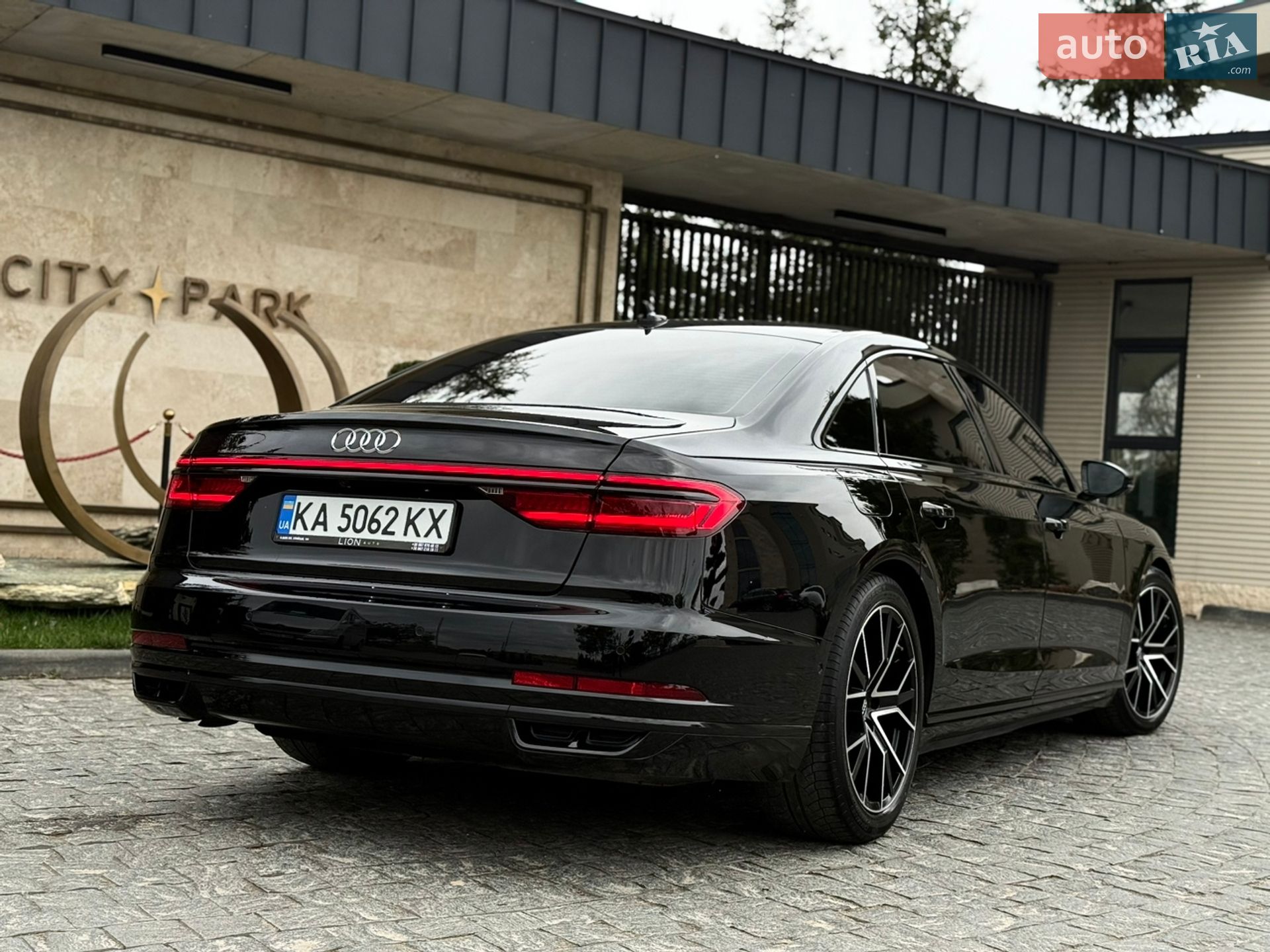 Audi A8 2021 VIN WAUZZZF85MN015100 фото оголошення 19 з 82