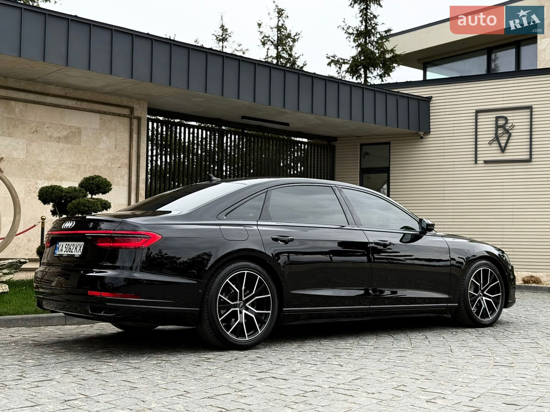Audi A8 2021 VIN WAUZZZF85MN015100 фото оголошення 22 з 82